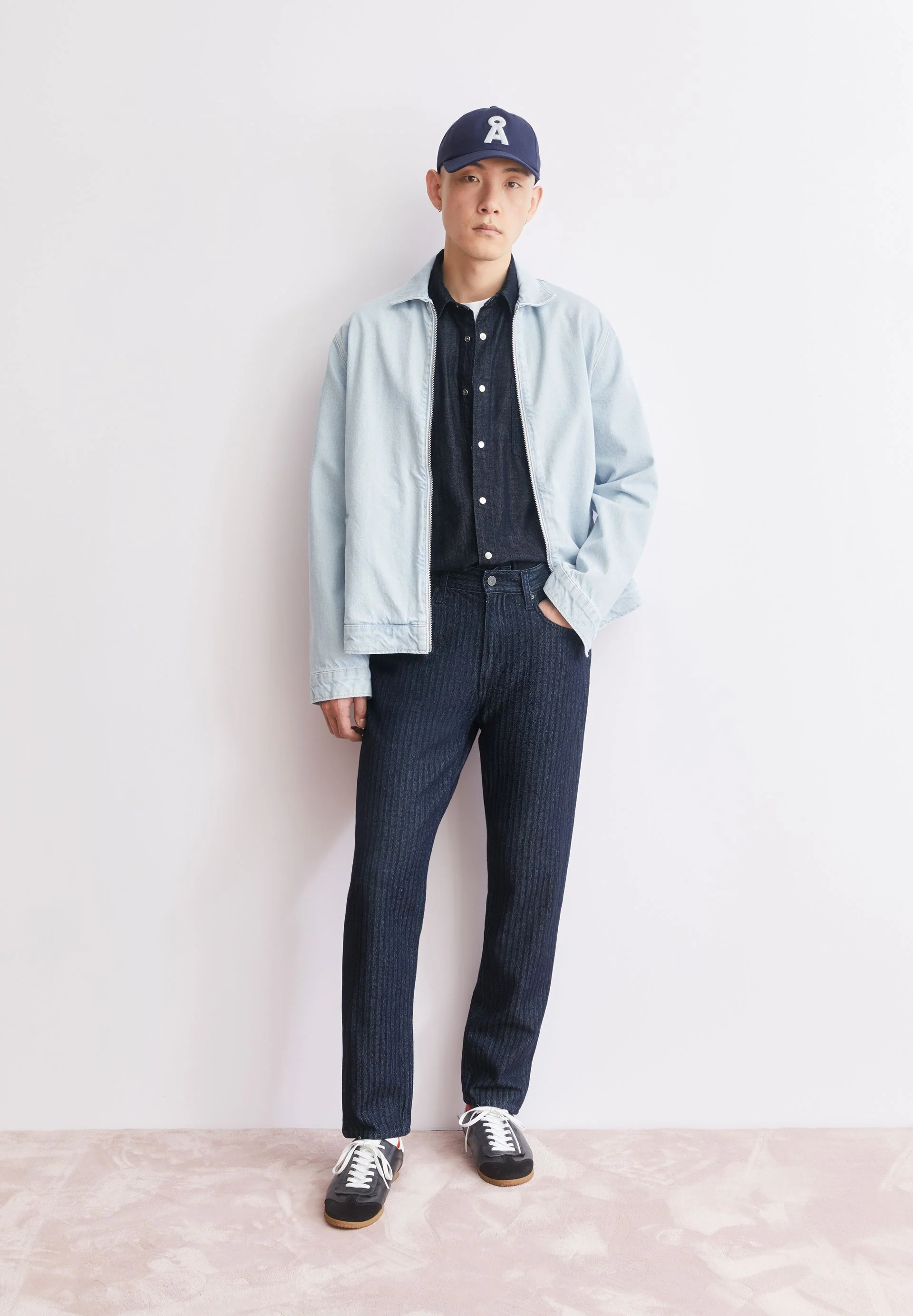 HERRINGBONE TAPERED JEANS | rinse - Image 4