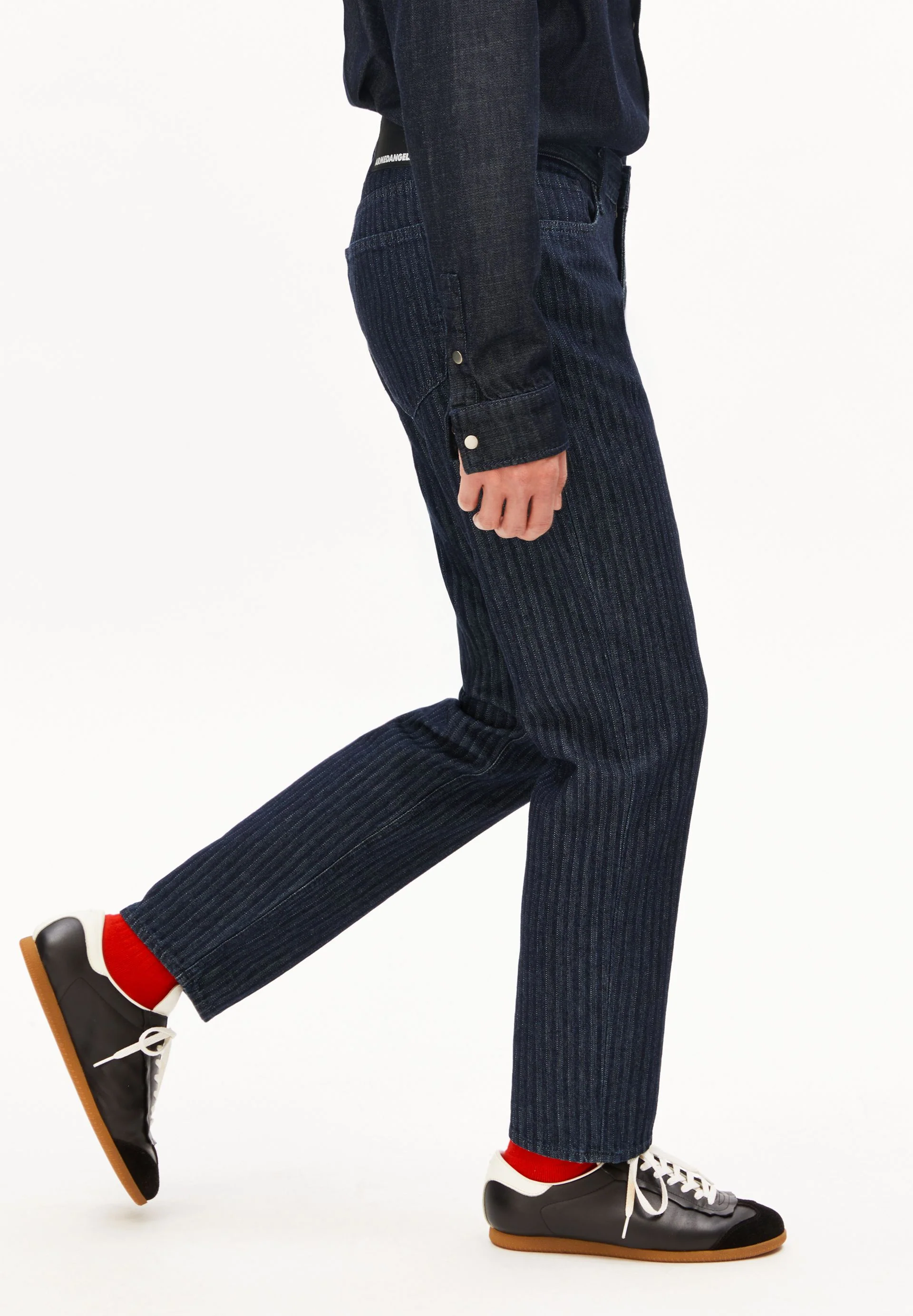HERRINGBONE TAPERED JEANS | rinse - Image 6