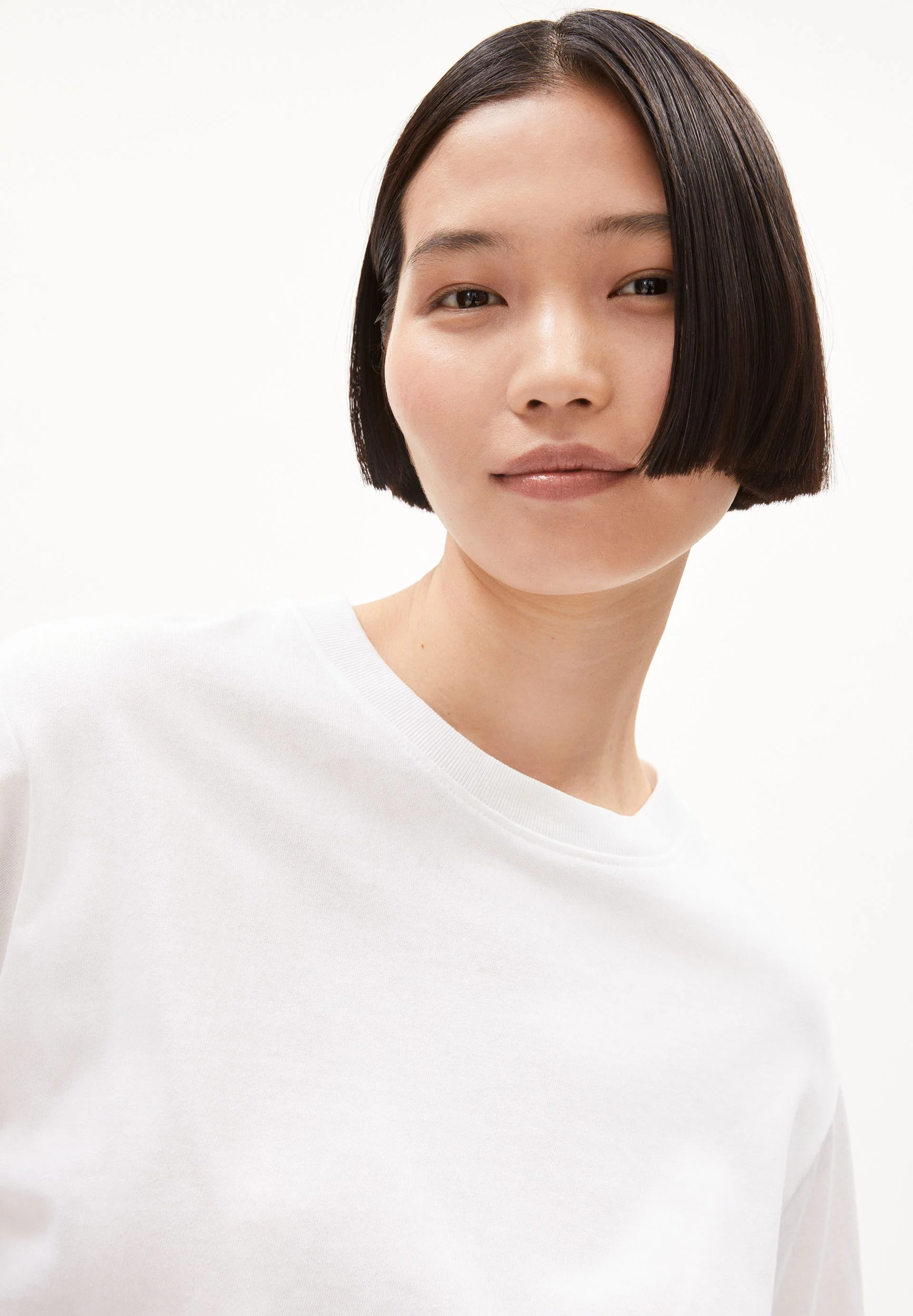 HERSILIAA | white - Image 3