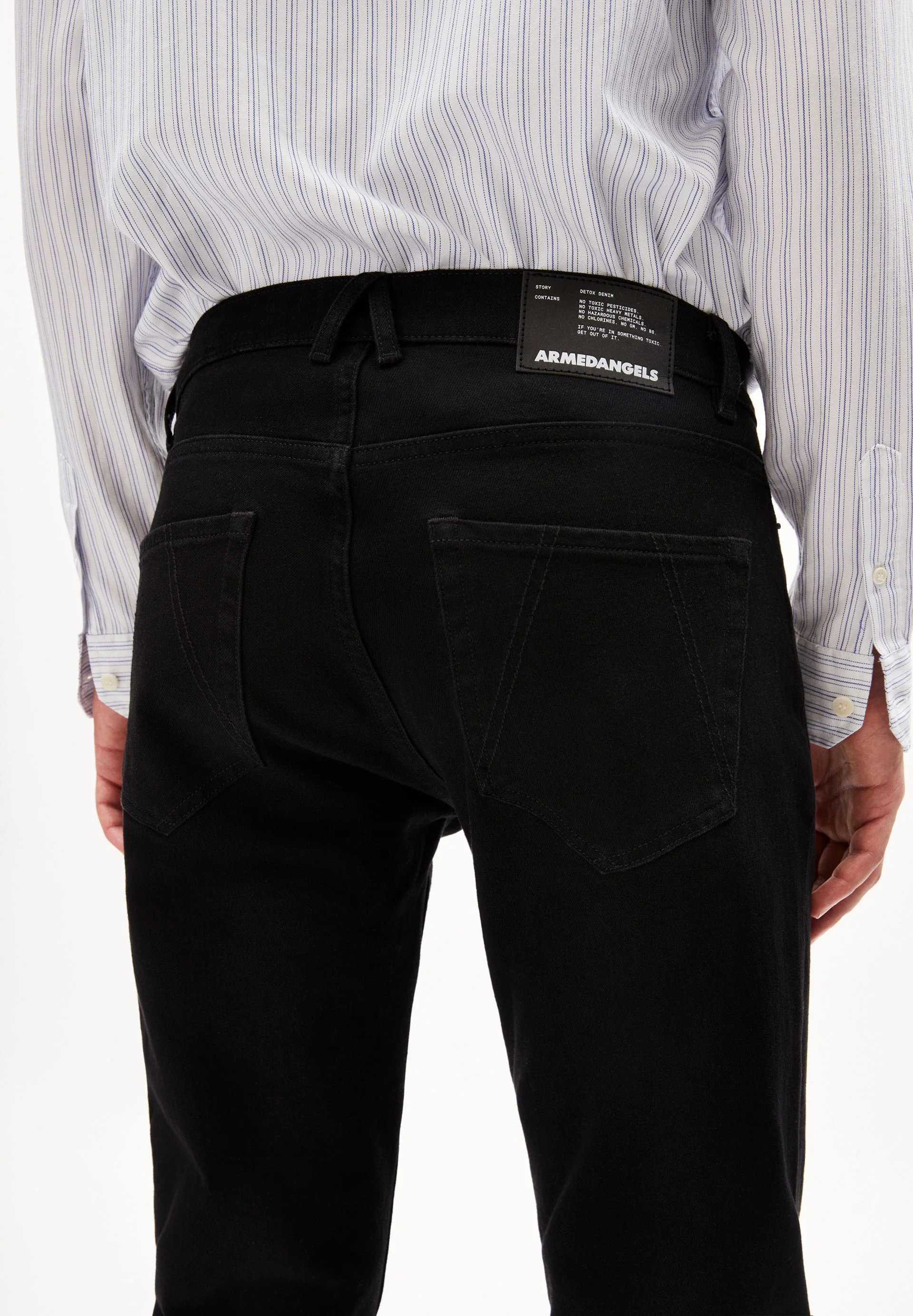 IAAN COMFORT | rinse black - Image 3