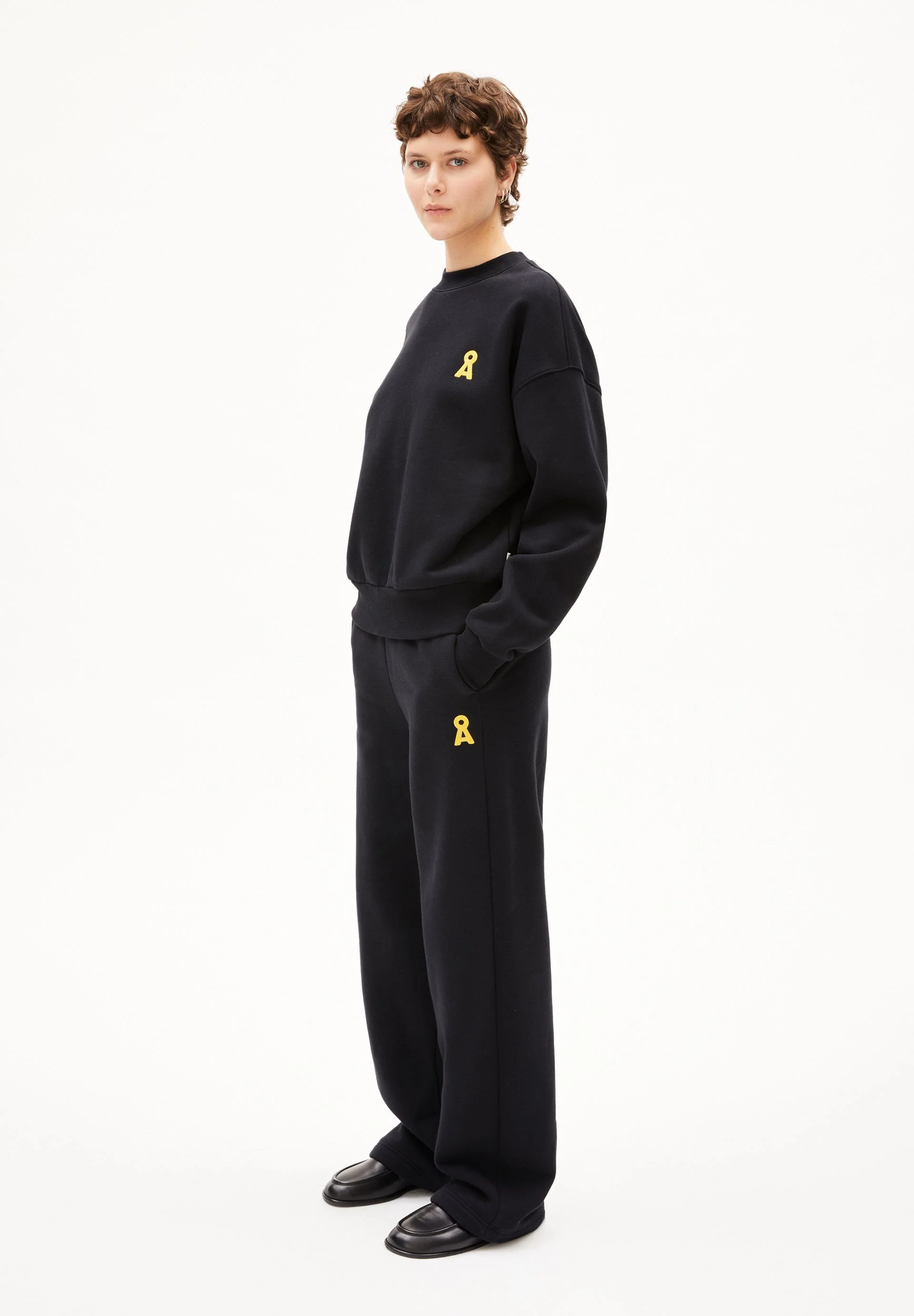 ICONIC Å ALIZAA SWEATSHIRT | black - Image 5