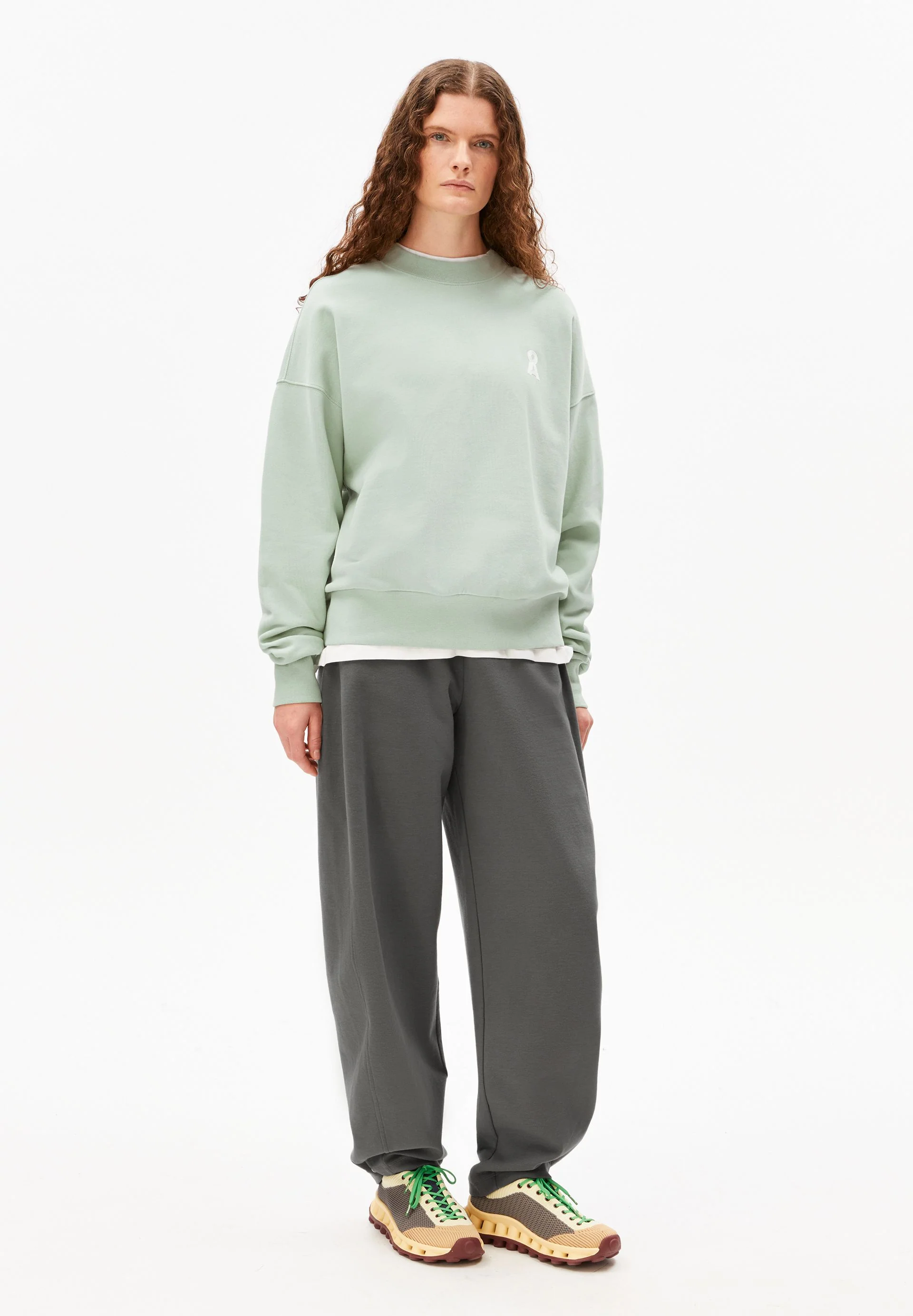 ICONIC Å ALIZAA SWEATSHIRT | foam - Image 5