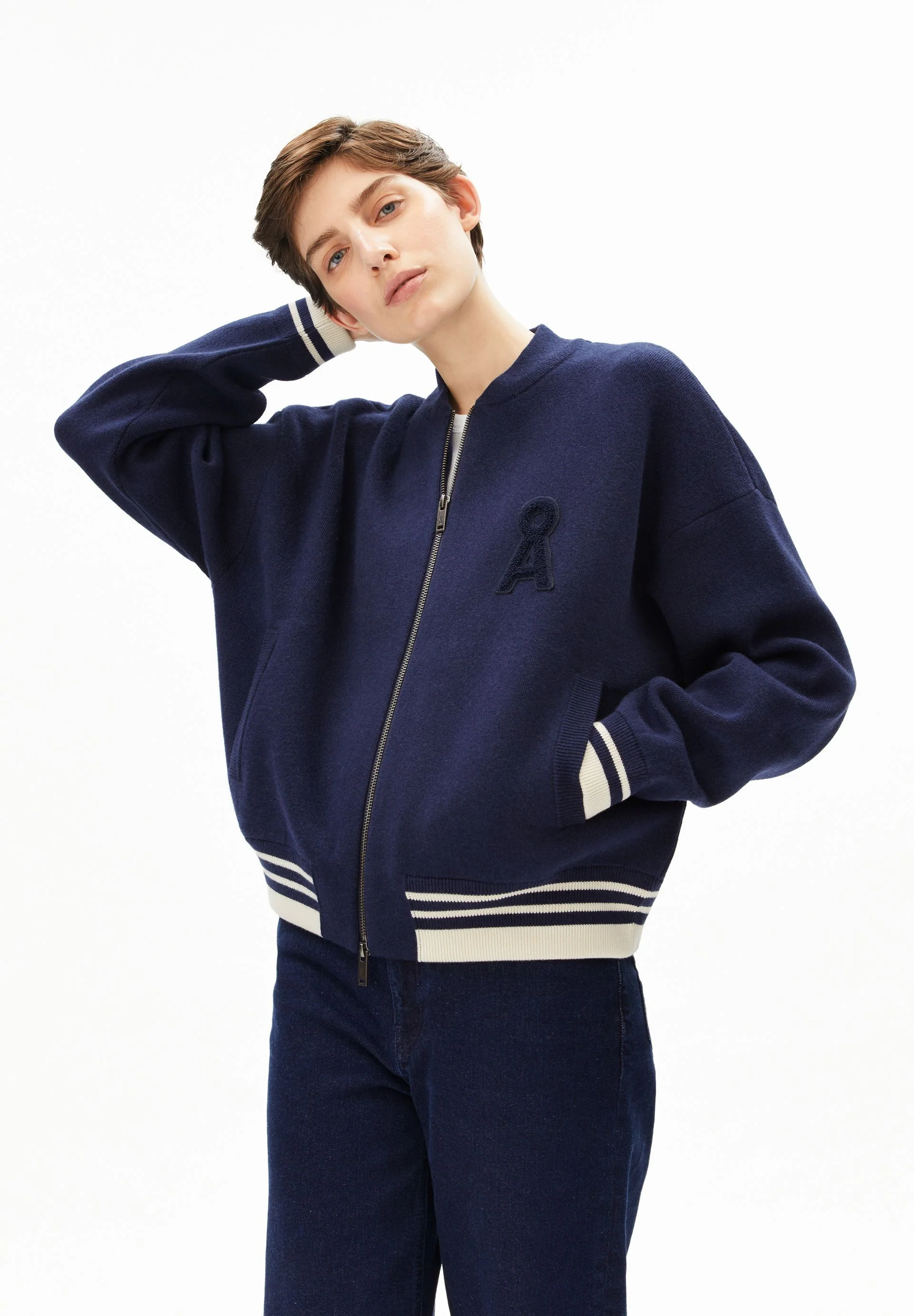 ICONIC Å BOMBER JACKET - Image 2