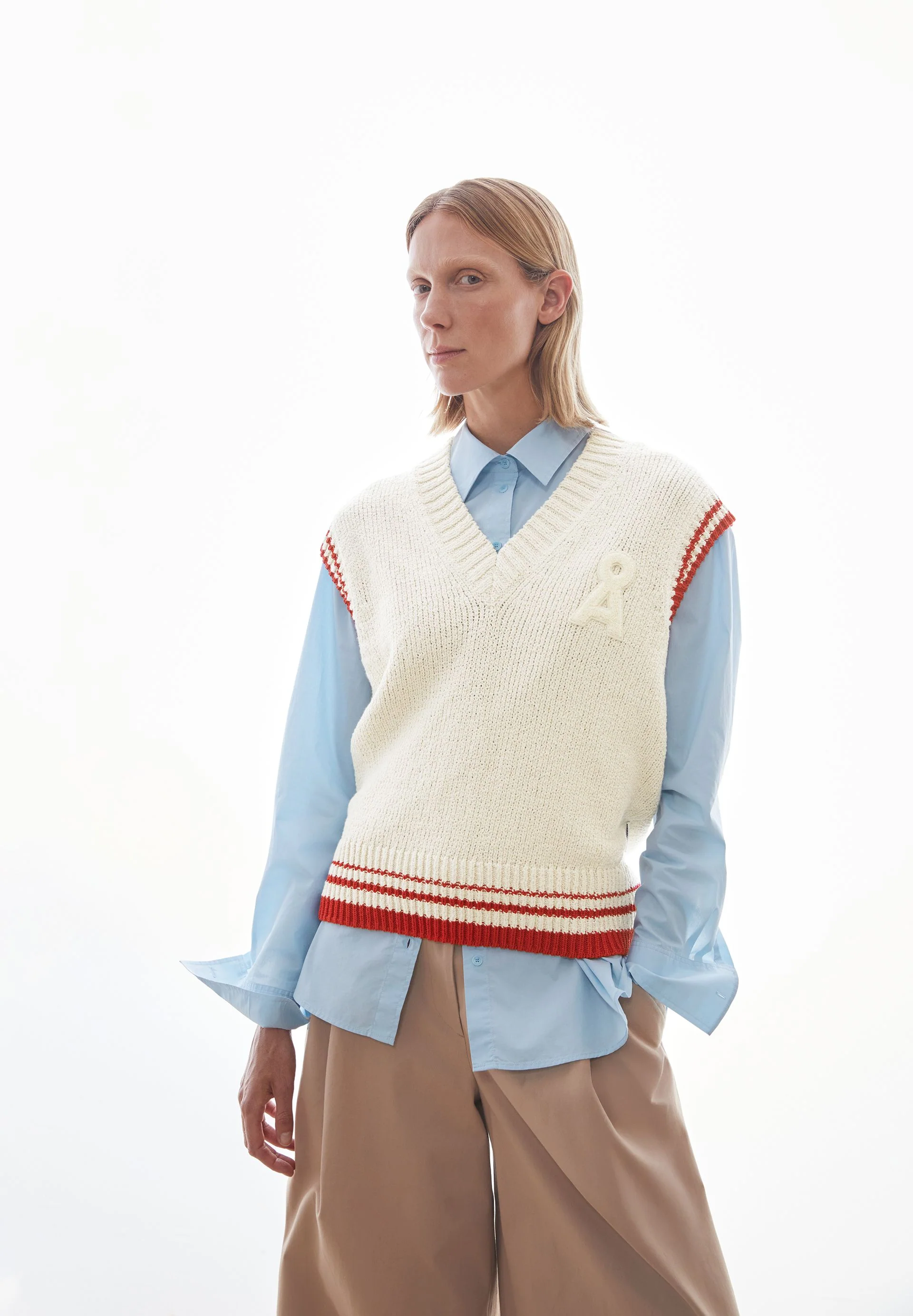 ICONIC Å COLLEGE PULLUNDER | oatmilk-mars red - Image 4