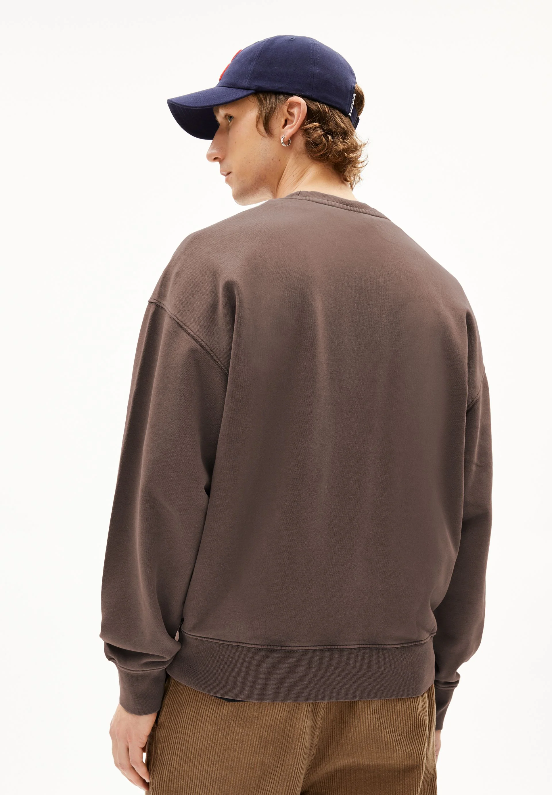 ICONIC Å EMAAL GMT DYE SWEATSHIRT | tree shade washed - Image 2