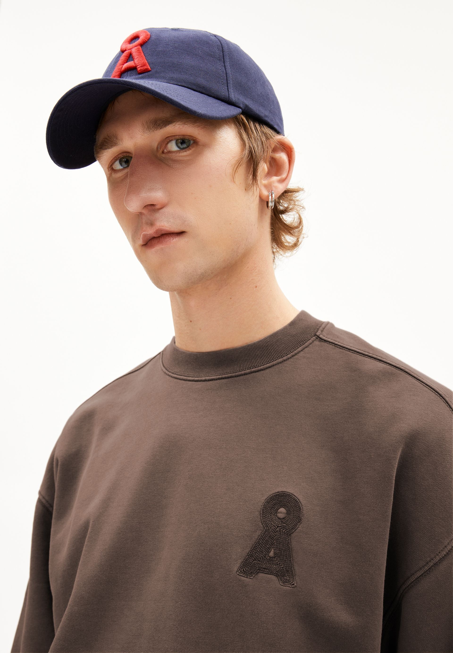 ICONIC Å EMAAL GMT DYE SWEATSHIRT | tree shade washed - Image 3