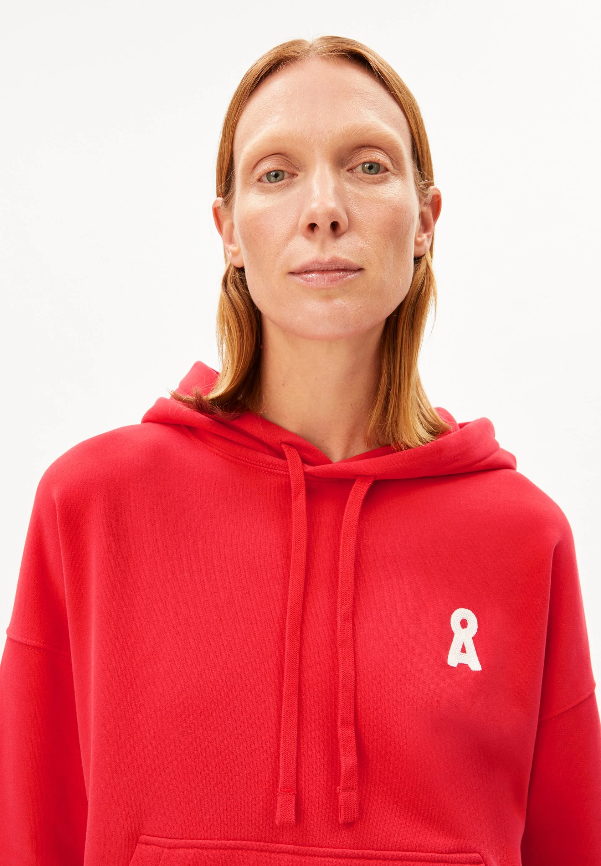 ICONIC Å FRANCISARAA SWEATHOODIE | mars red - Image 3