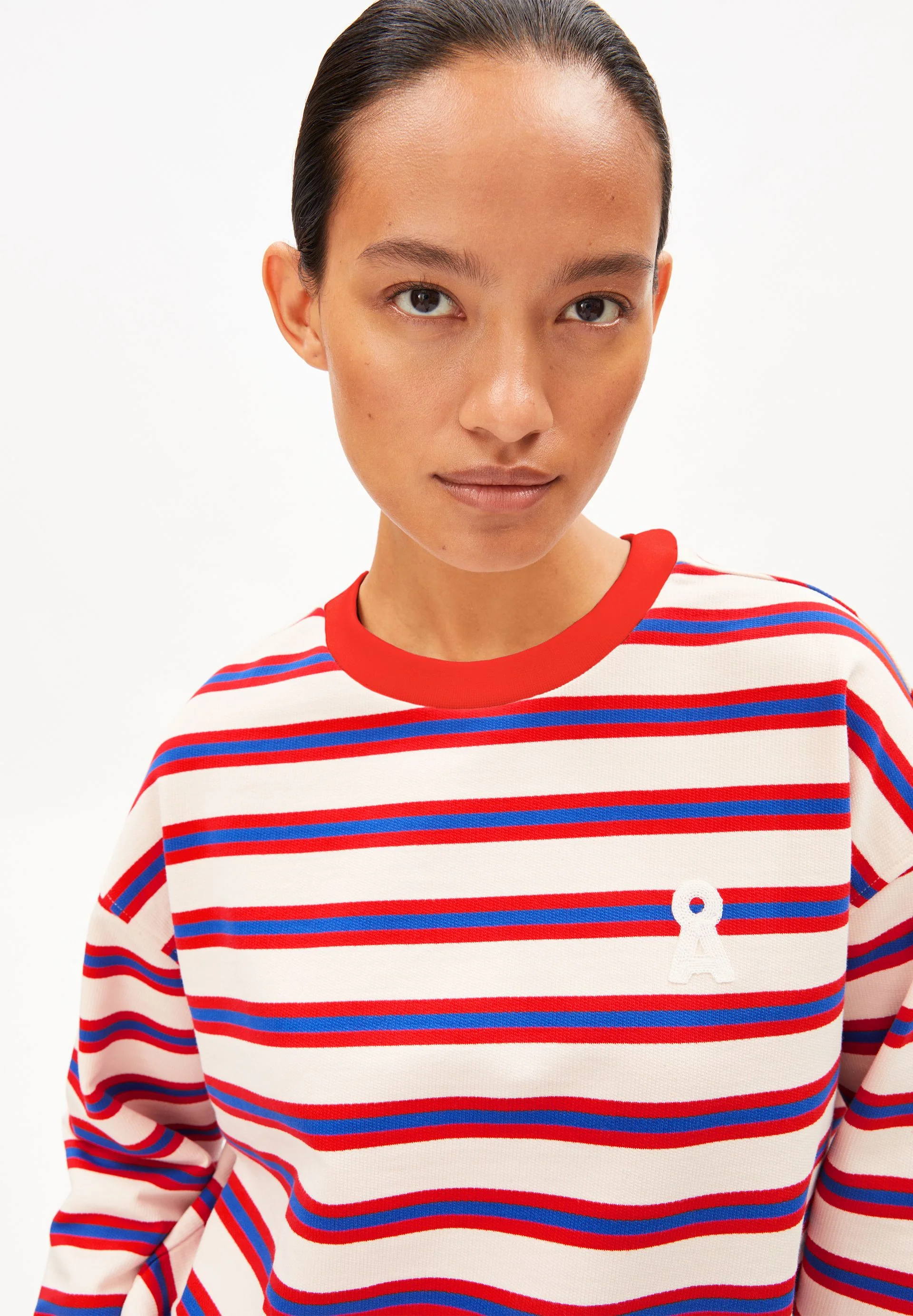 ICONIC Å FRANKAA BOLD SWEATSHIRT | undyed-mars red-dynamo blue - Image 3