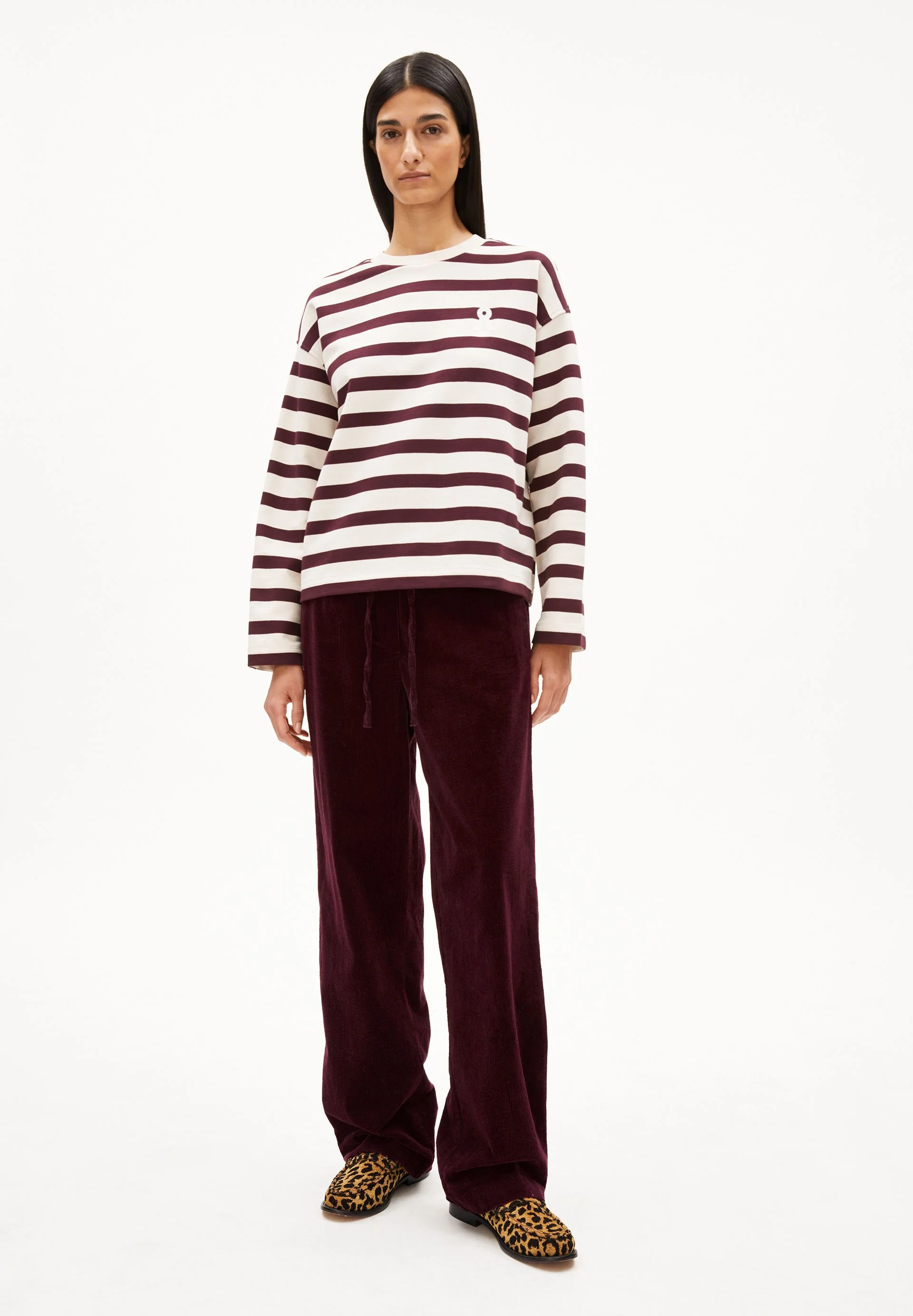 ICONIC Å FRANKAA BOLD SWEATSHIRT | undyed-dark cranberry - Image 5