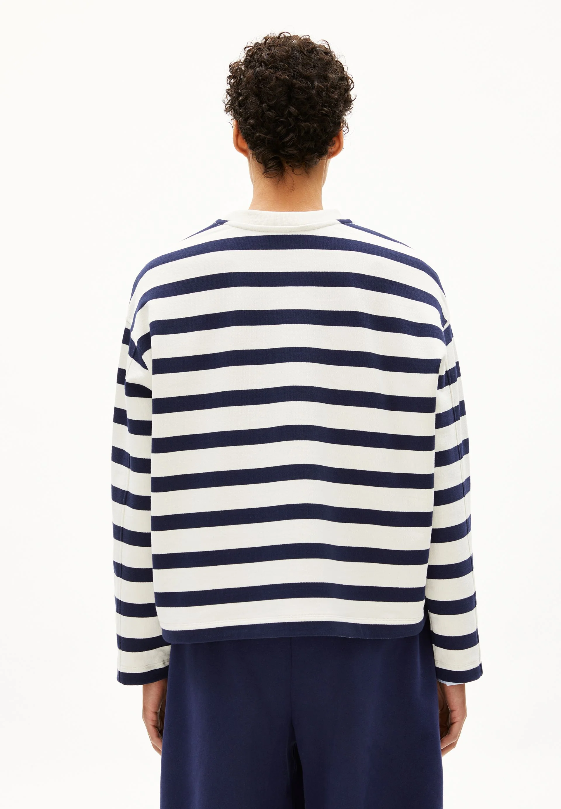 ICONIC Å FRANKAA BOLD SWEATSHIRT | undyed-tinted navy - Image 2
