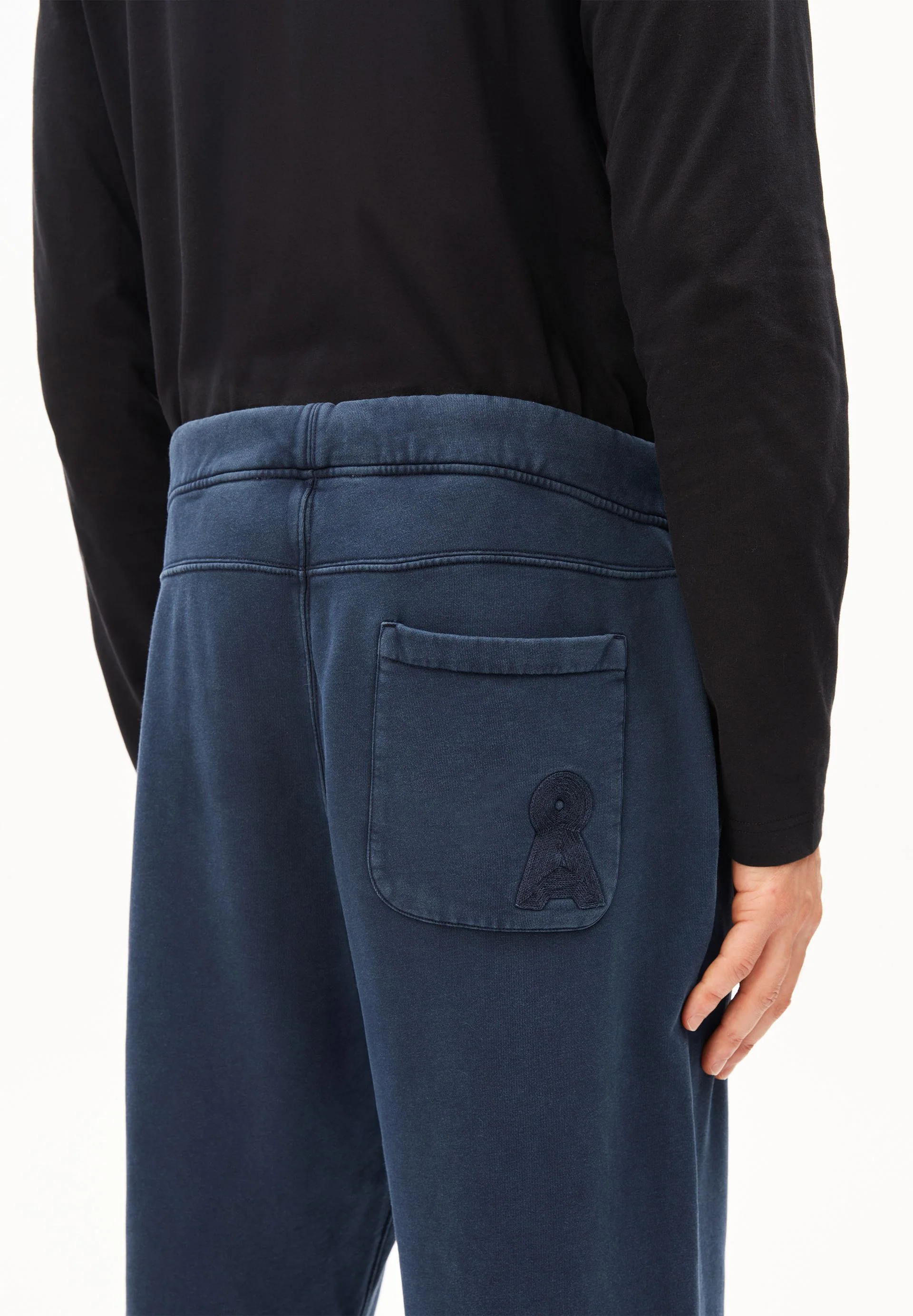 ICONIC Å GMT DYE SWEATHOSE | night sky washed - Image 3