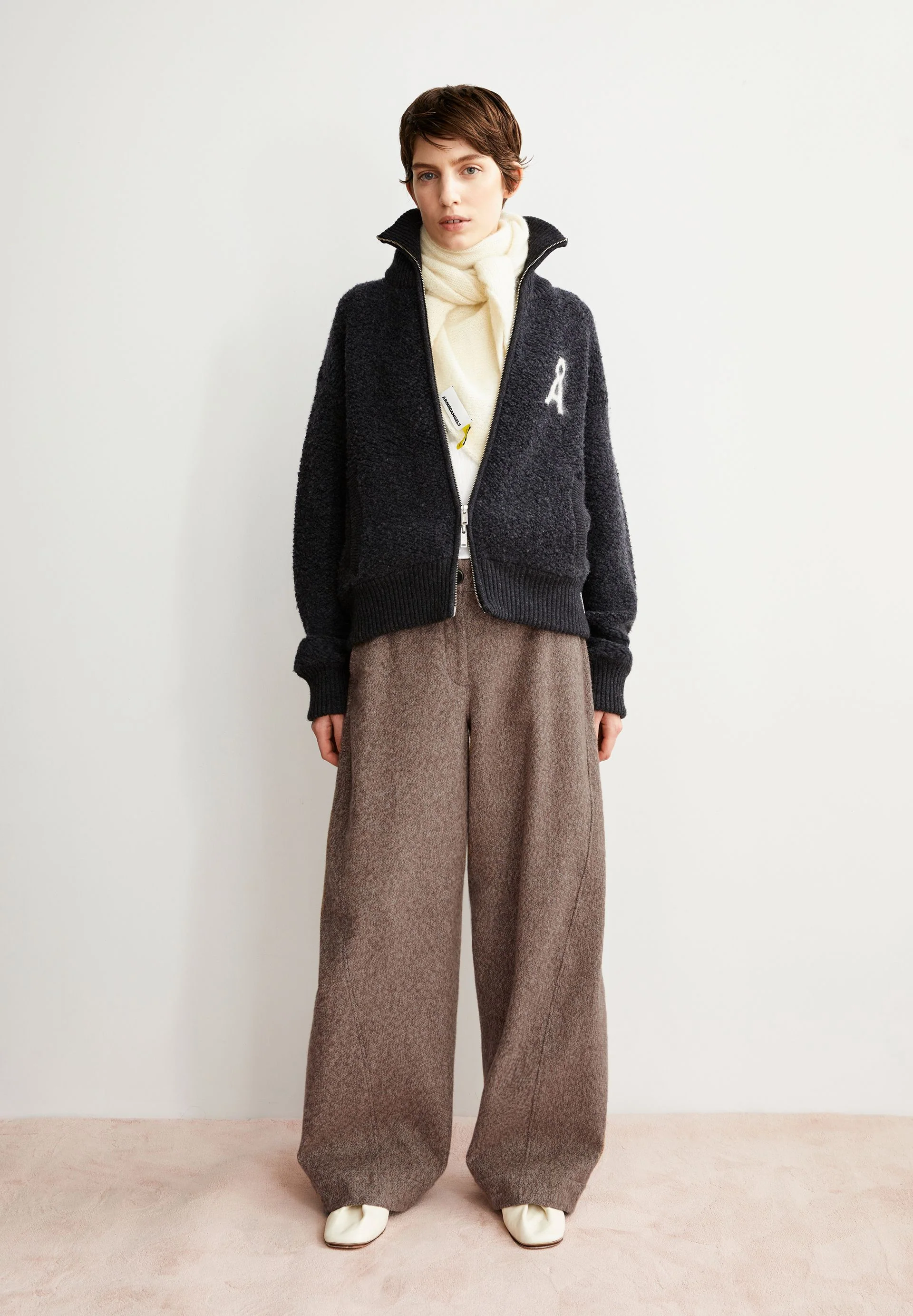 ICONIC Å GWENAA BOUCLÉ | steel melange-oatmilk - Image 4