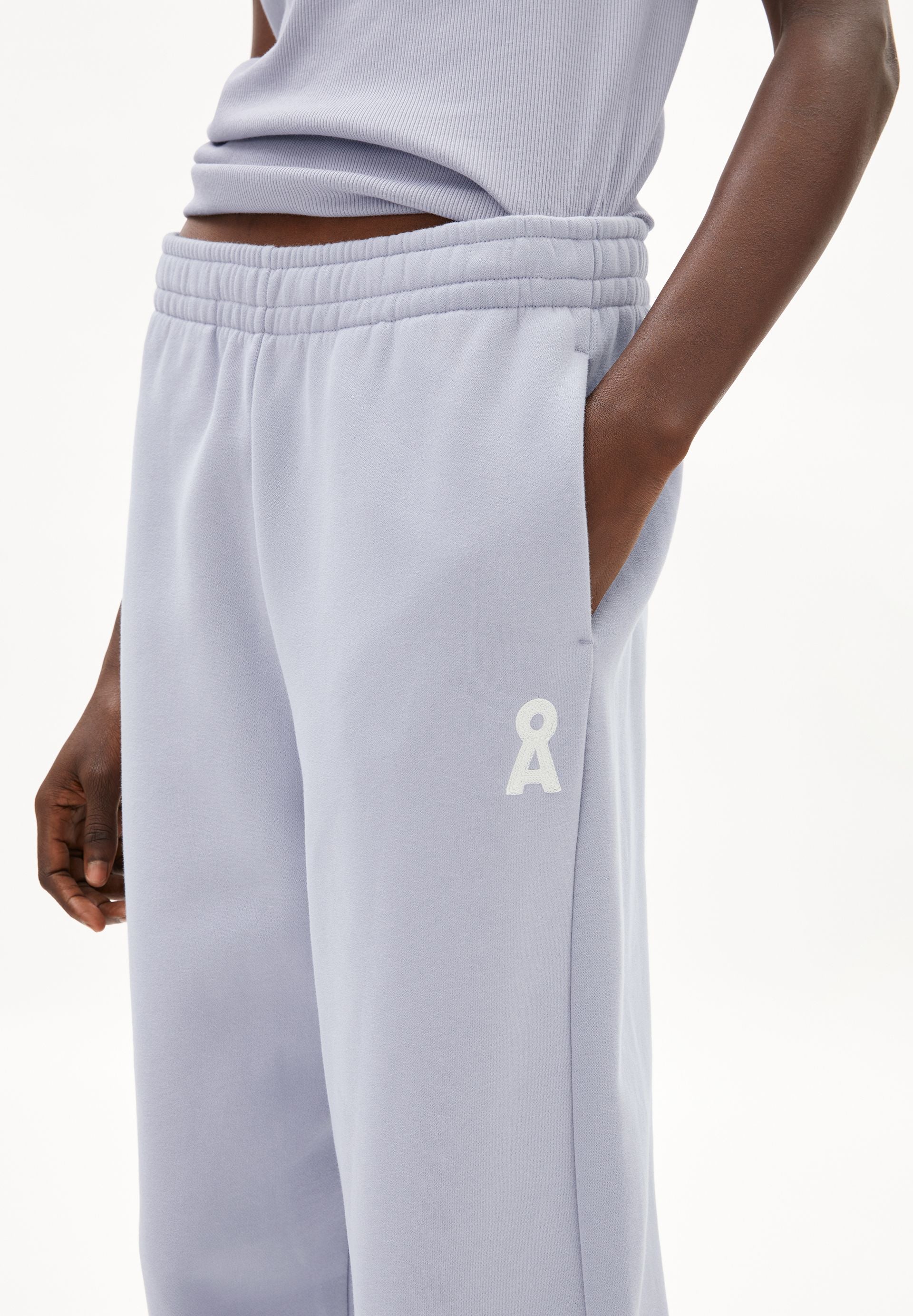 ICONIC Å IVAARA SWEATHOSE | misty morning - Image 3