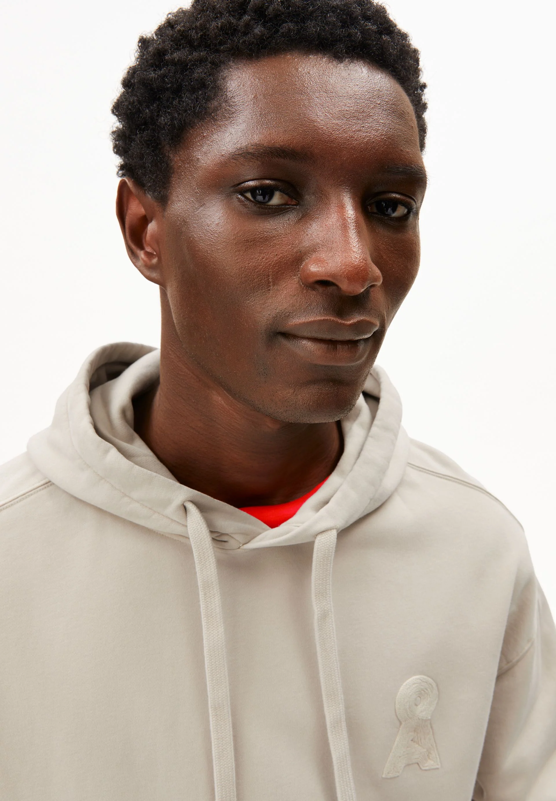 ICONIC Å KIRAAN GMT DYE SWEATHOODIE | sand stone washed - Image 3