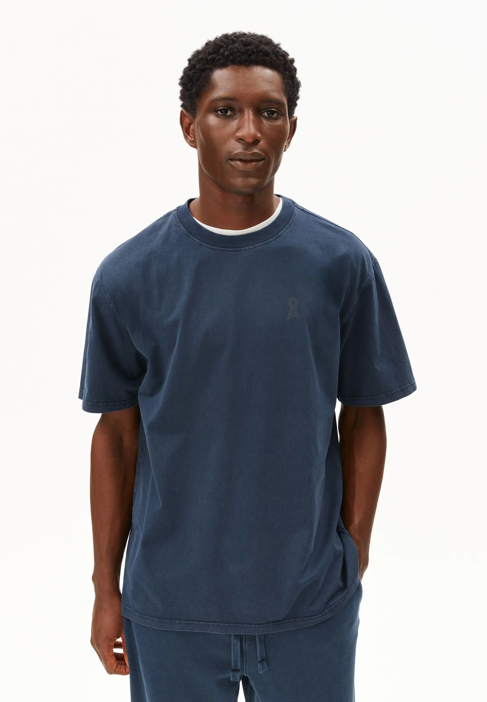 ICONIC Å MAARKOS GD T-SHIRT - Image 4