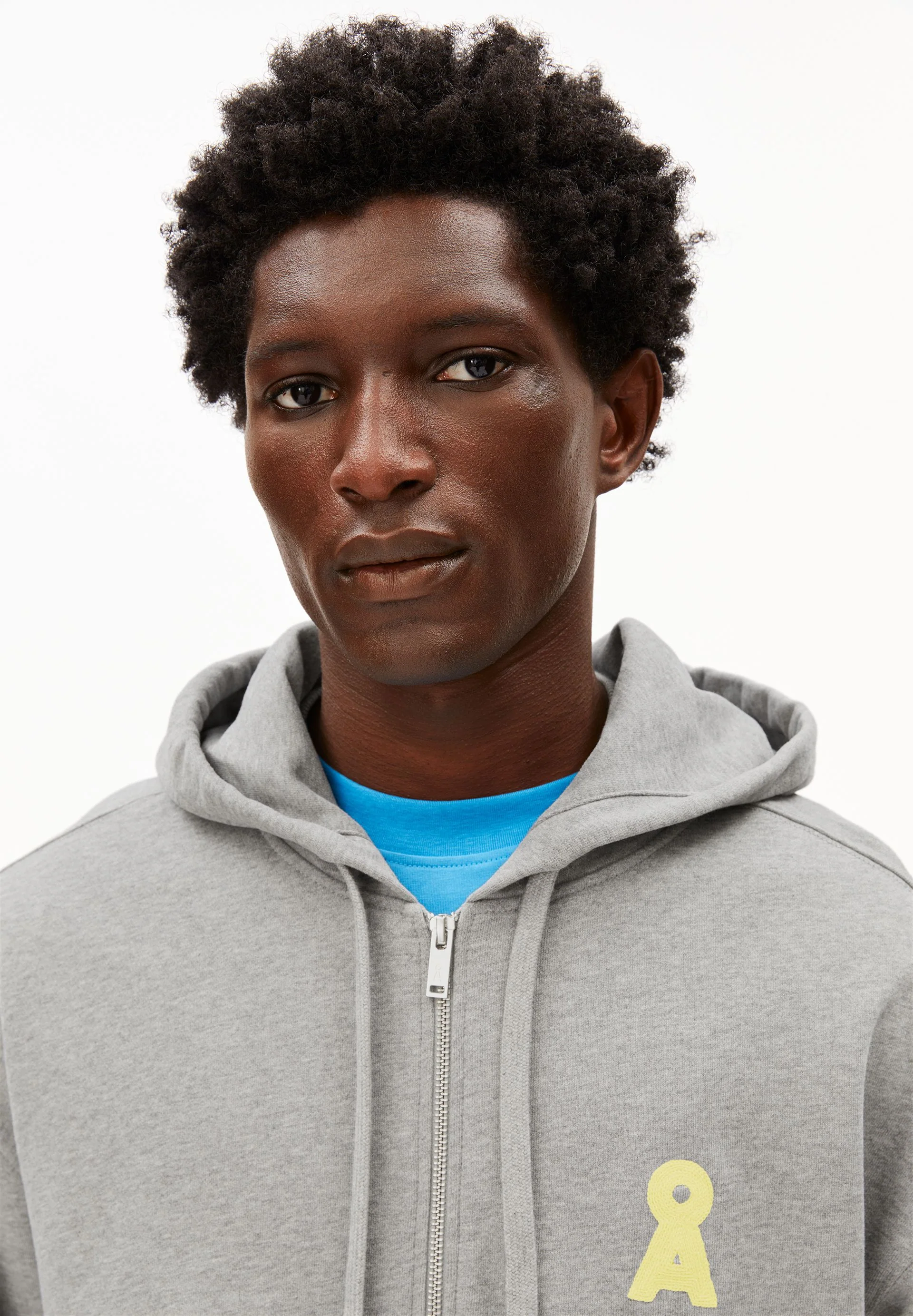 ICONIC Å SAROMIAAN SWEATJACKE | silver melange - Image 3