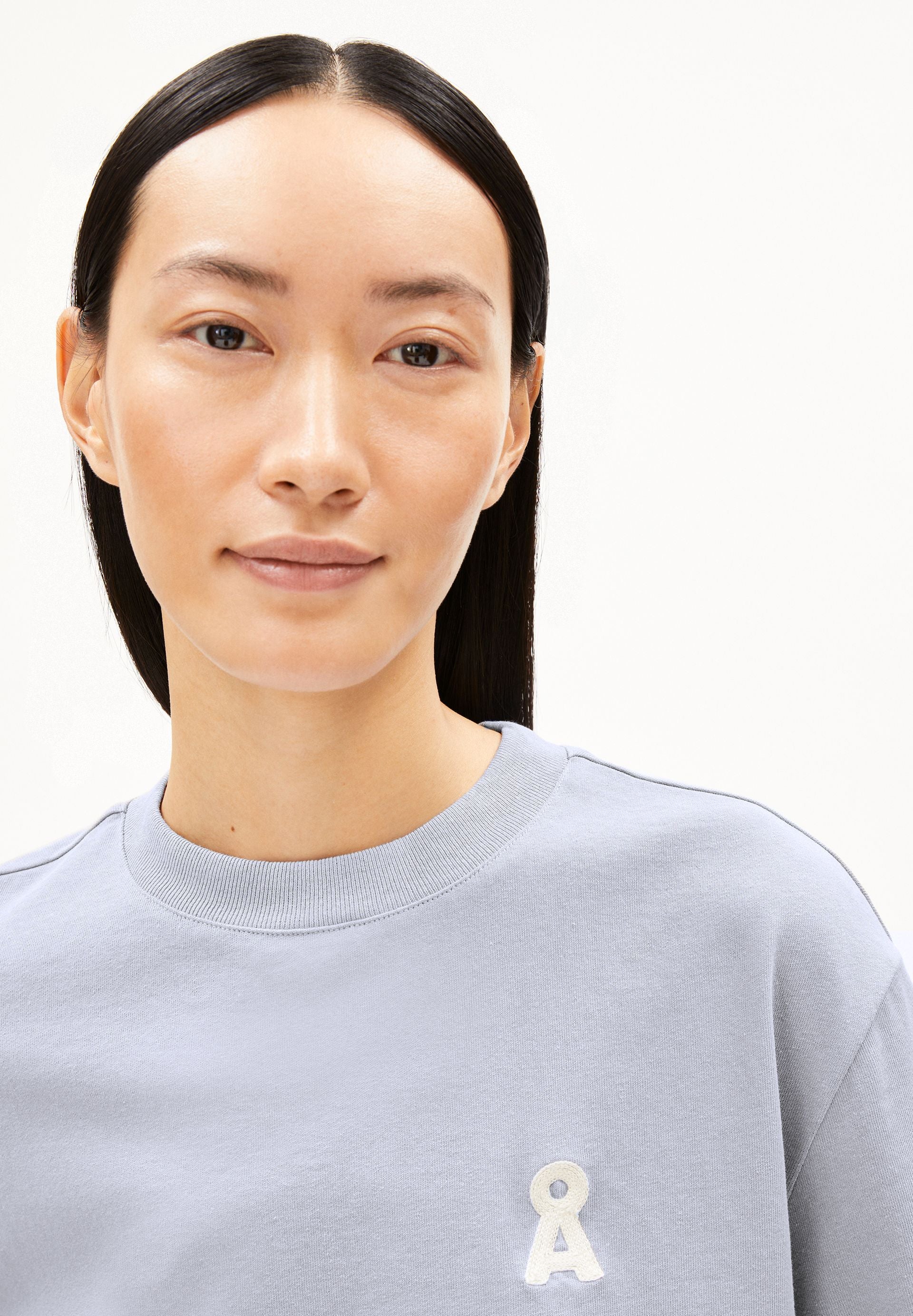 ICONIC Å TARJAA T-SHIRT | misty morning - Image 3