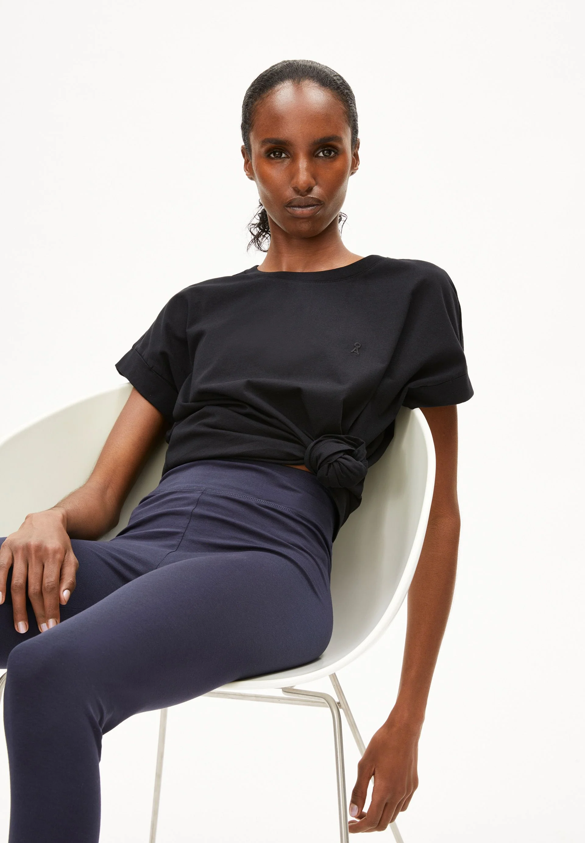 IDAARA T-SHIRT | black - Image 4