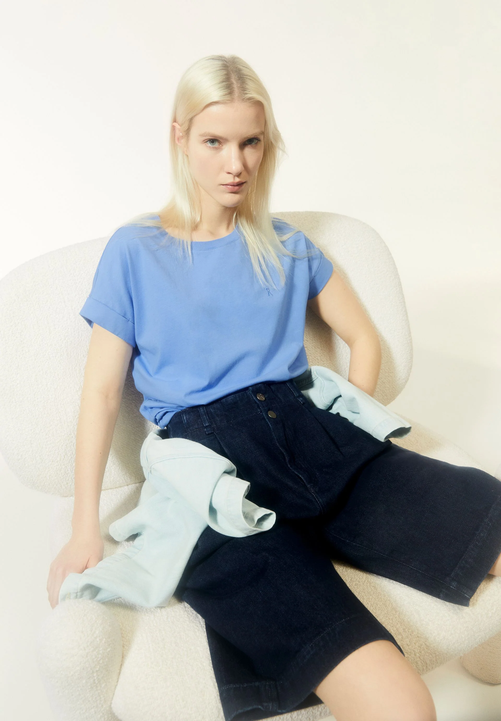 IDAARA T-SHIRT | blue bloom - Image 4