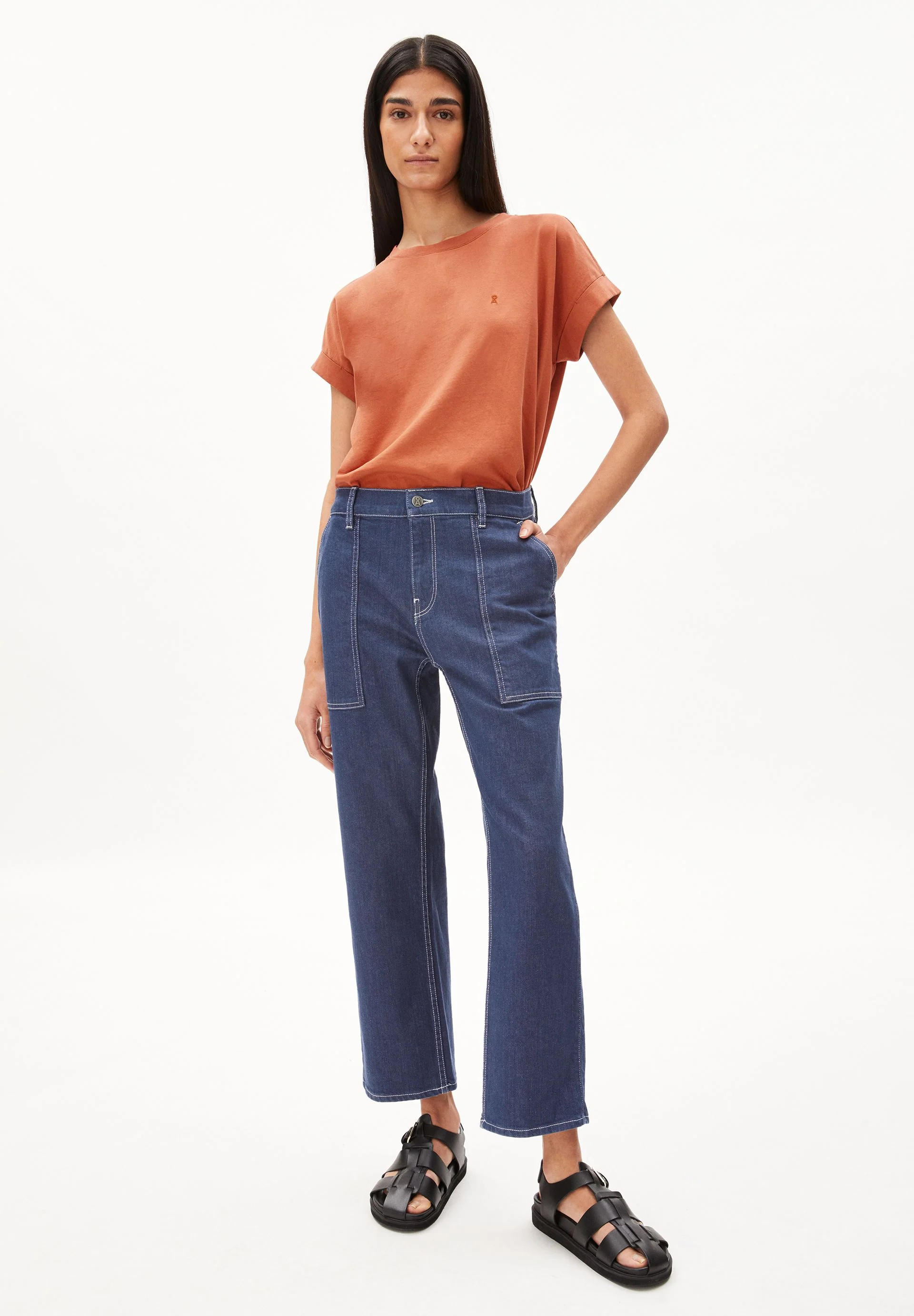 IDAARA T-SHIRT | brick - Image 5