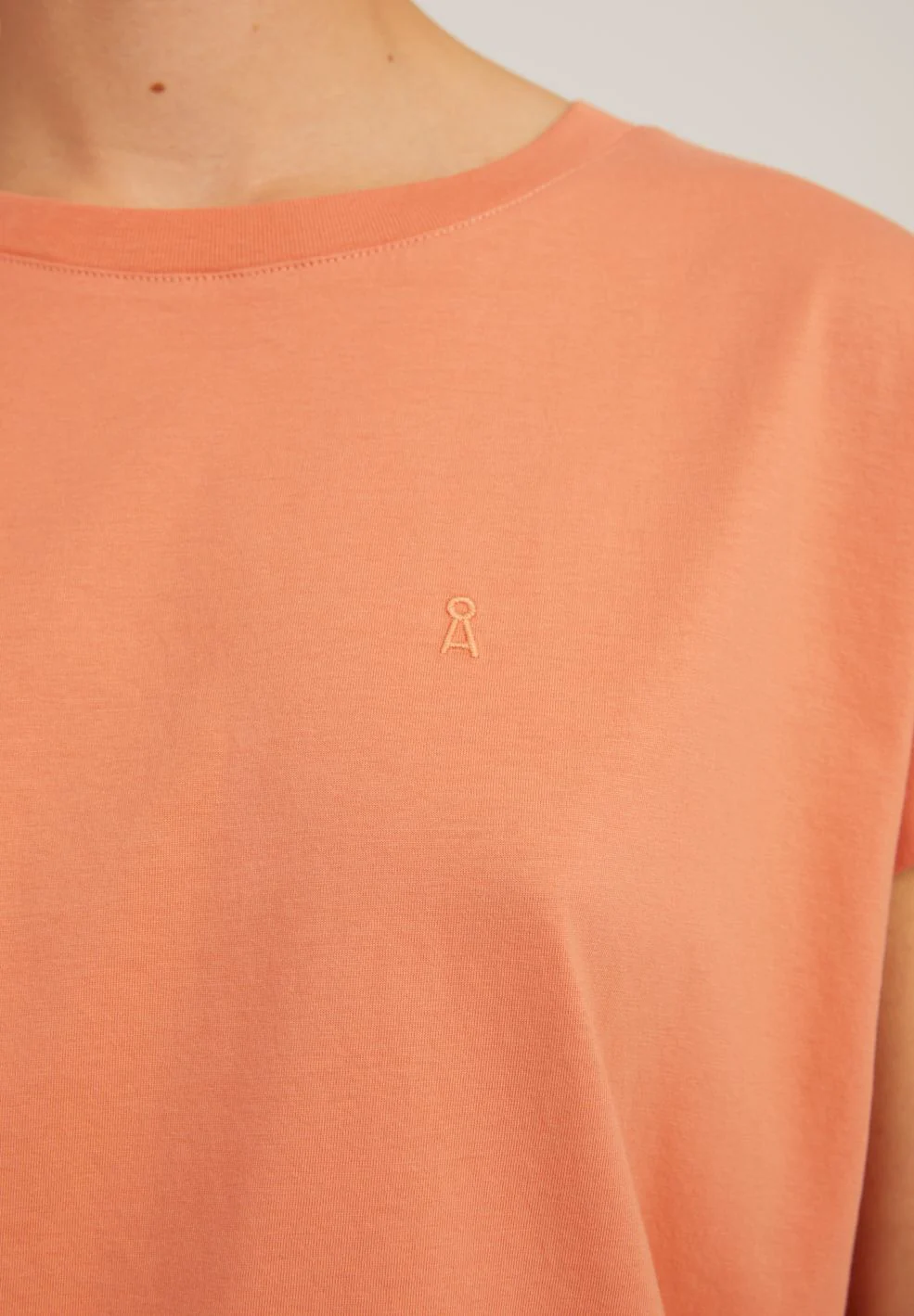 IDAARA T-SHIRT | burned mandarin - Image 3