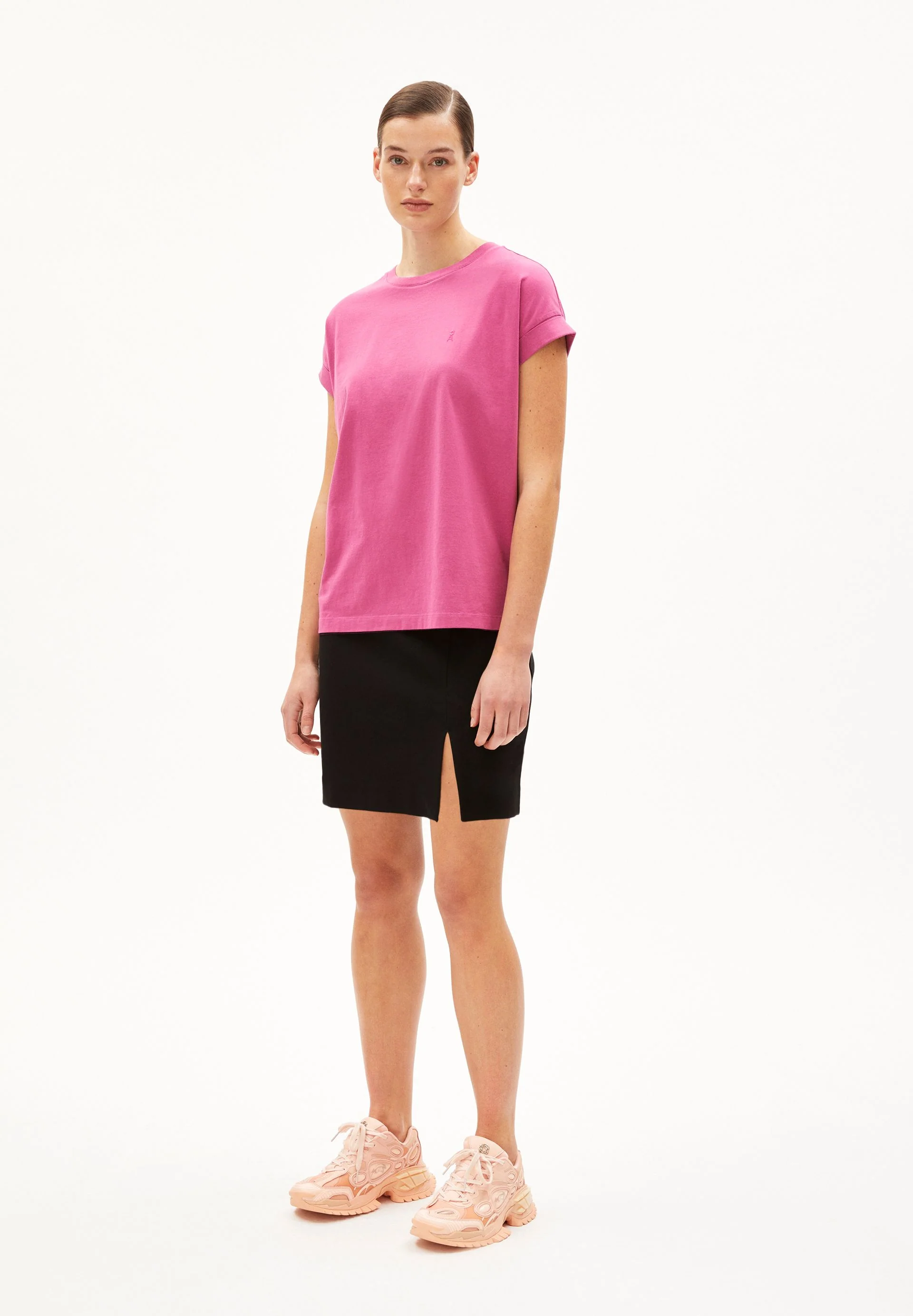 IDAARA T-SHIRT | crushed berry - Image 5