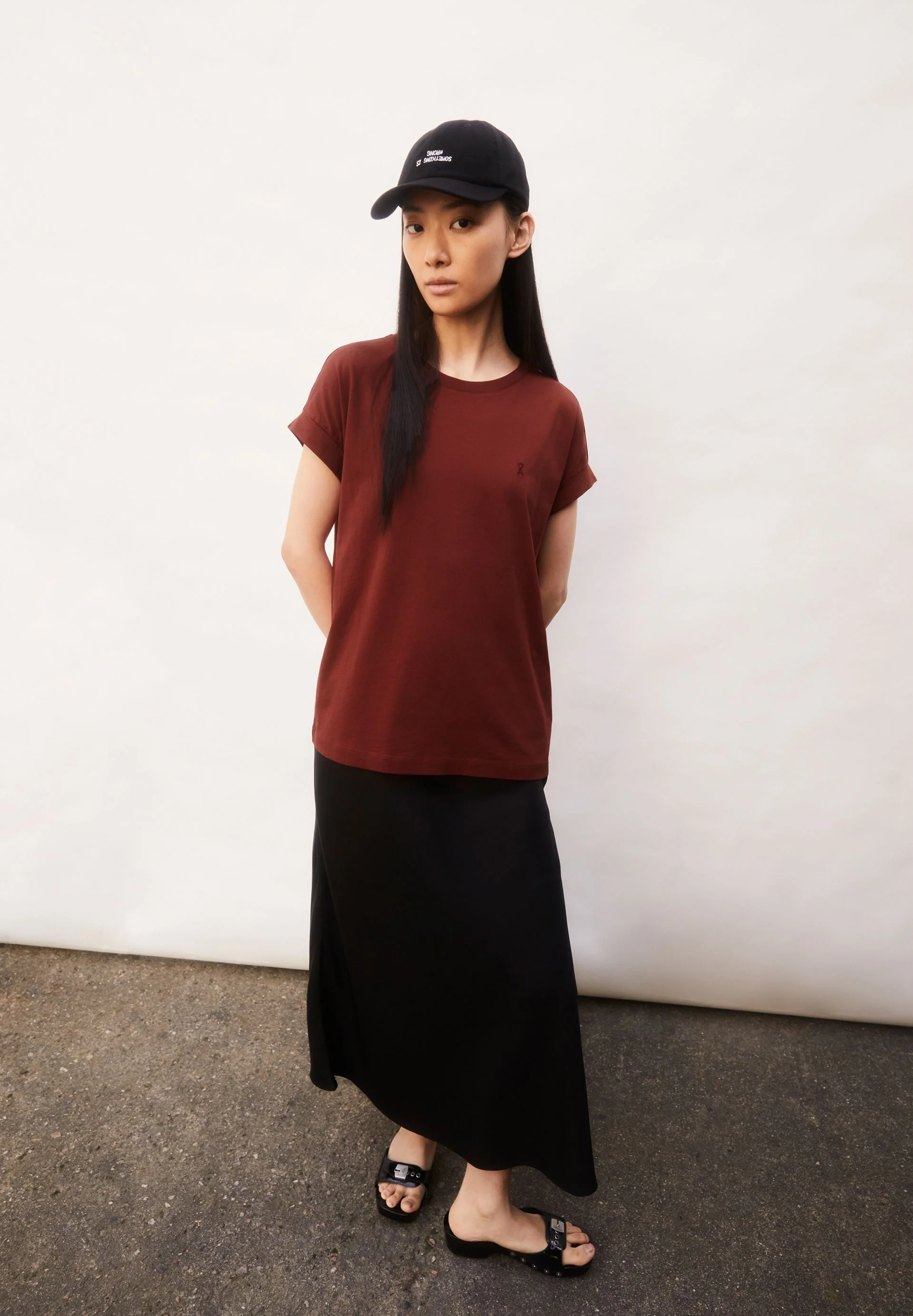 IDAARA T-SHIRT | dark crimson - Image 4