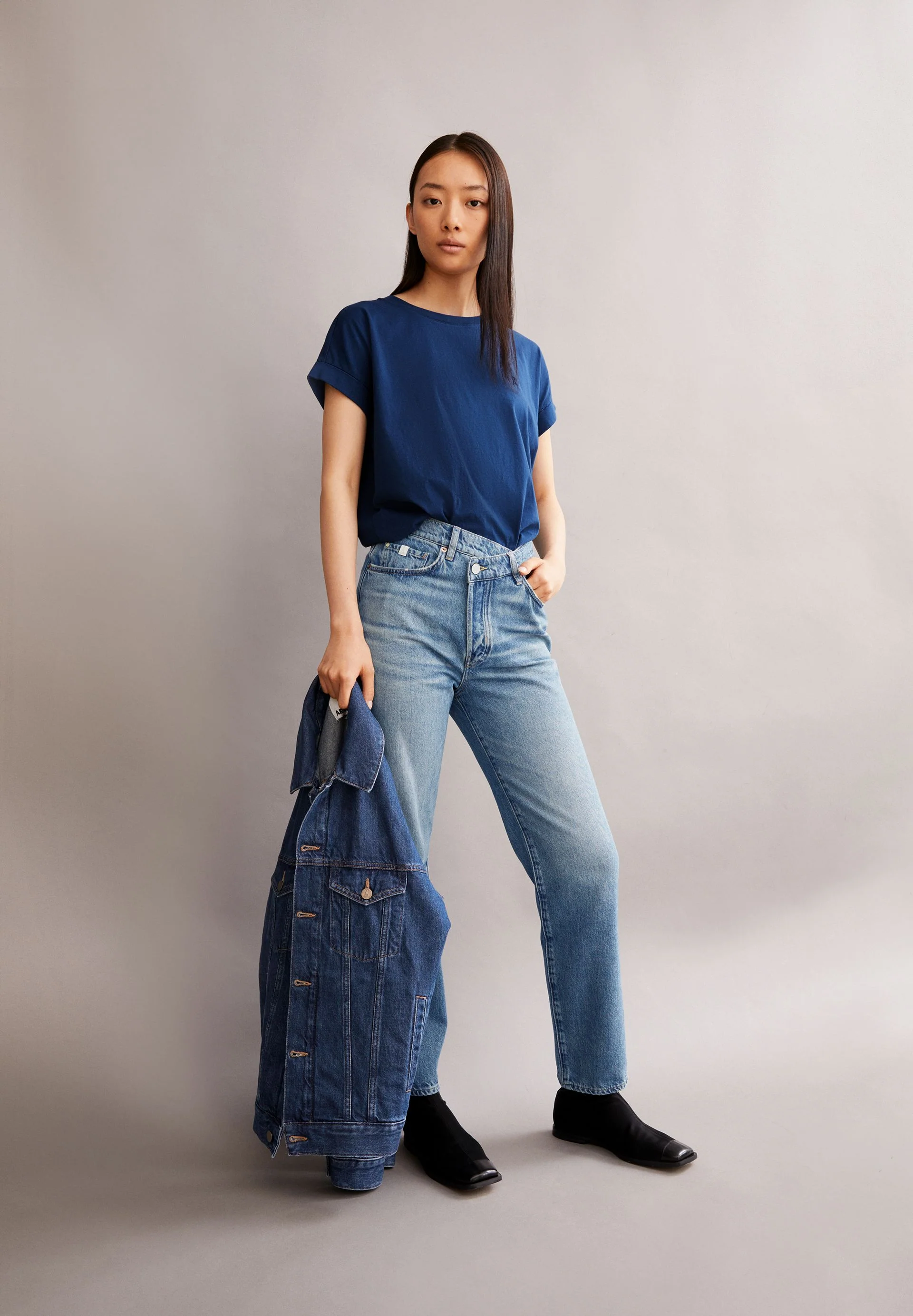 IDAARA T-SHIRT | faded indigo - Image 4