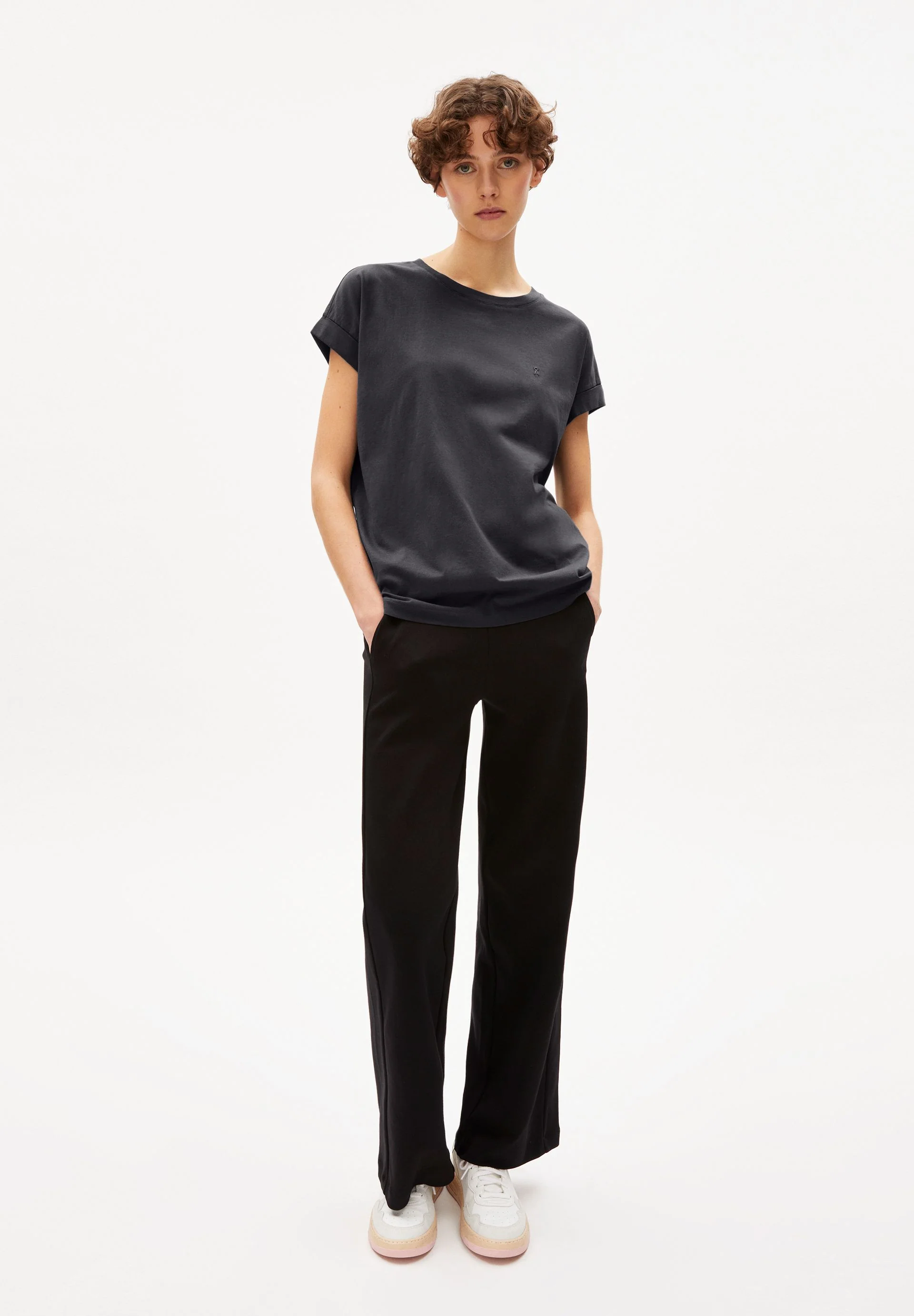IDAARA T-SHIRT | graphite - Image 5