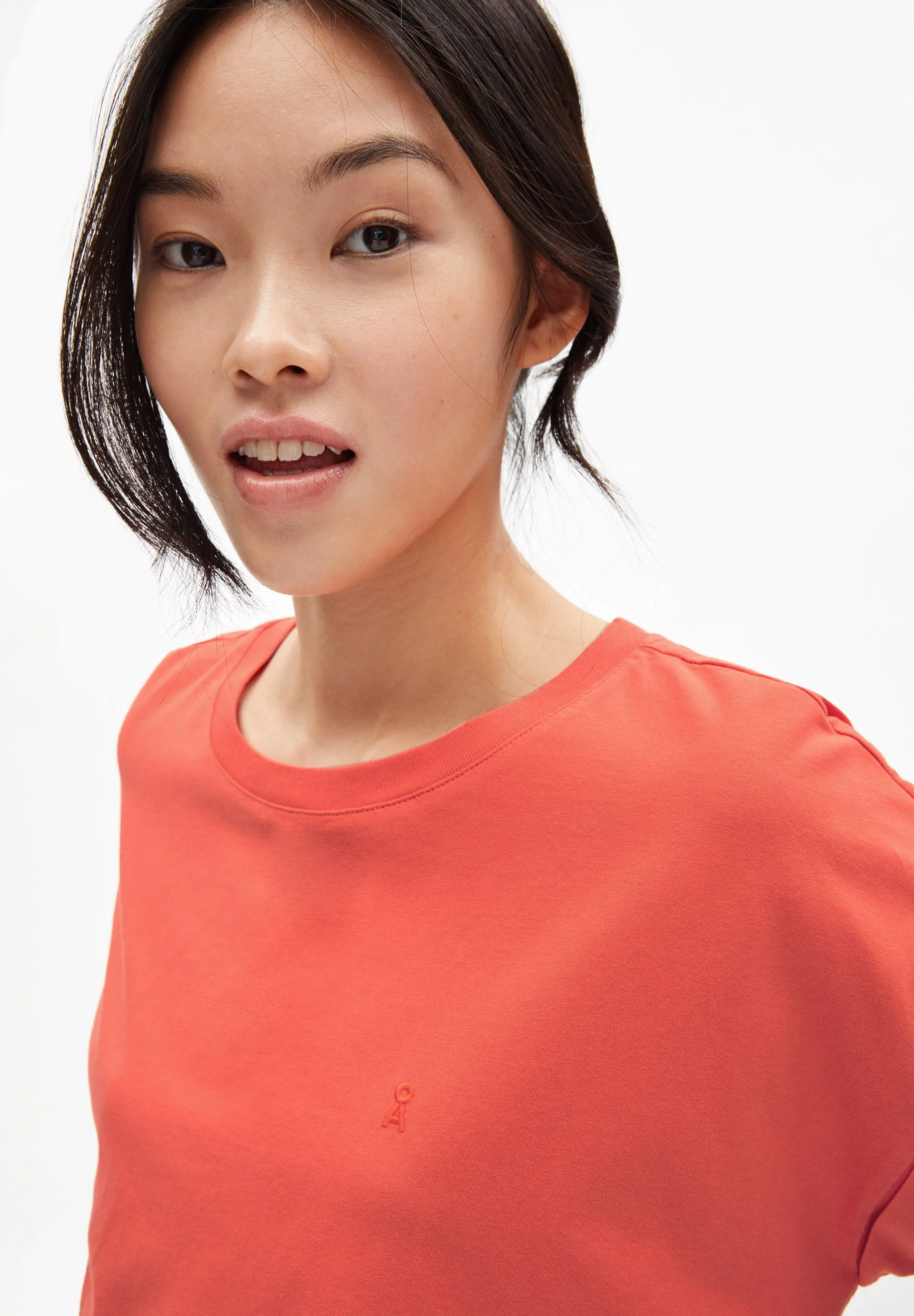 IDAARA T-SHIRT | hibiscus - Image 3
