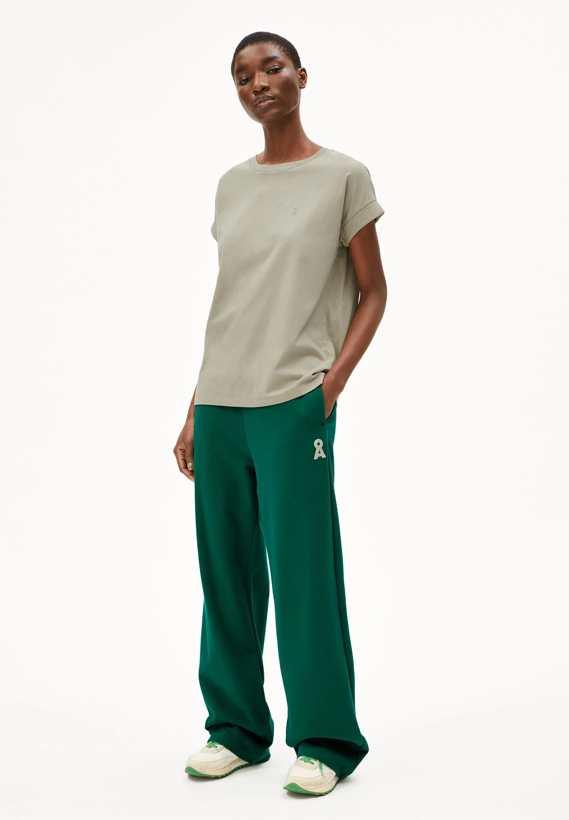 IDAARA T-SHIRT | light sage - Image 5