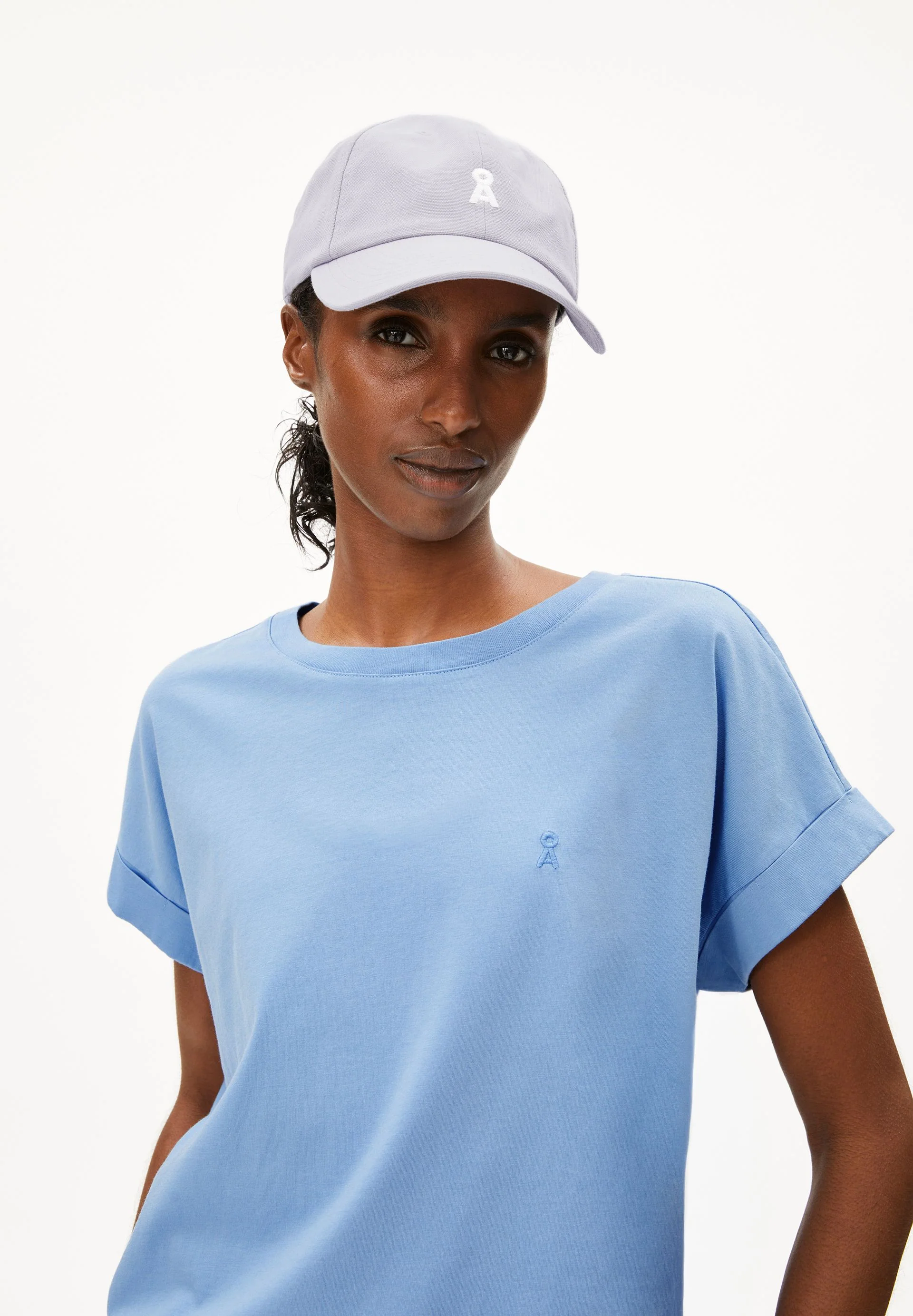 IDAARA T-SHIRT | silky blue - Image 3