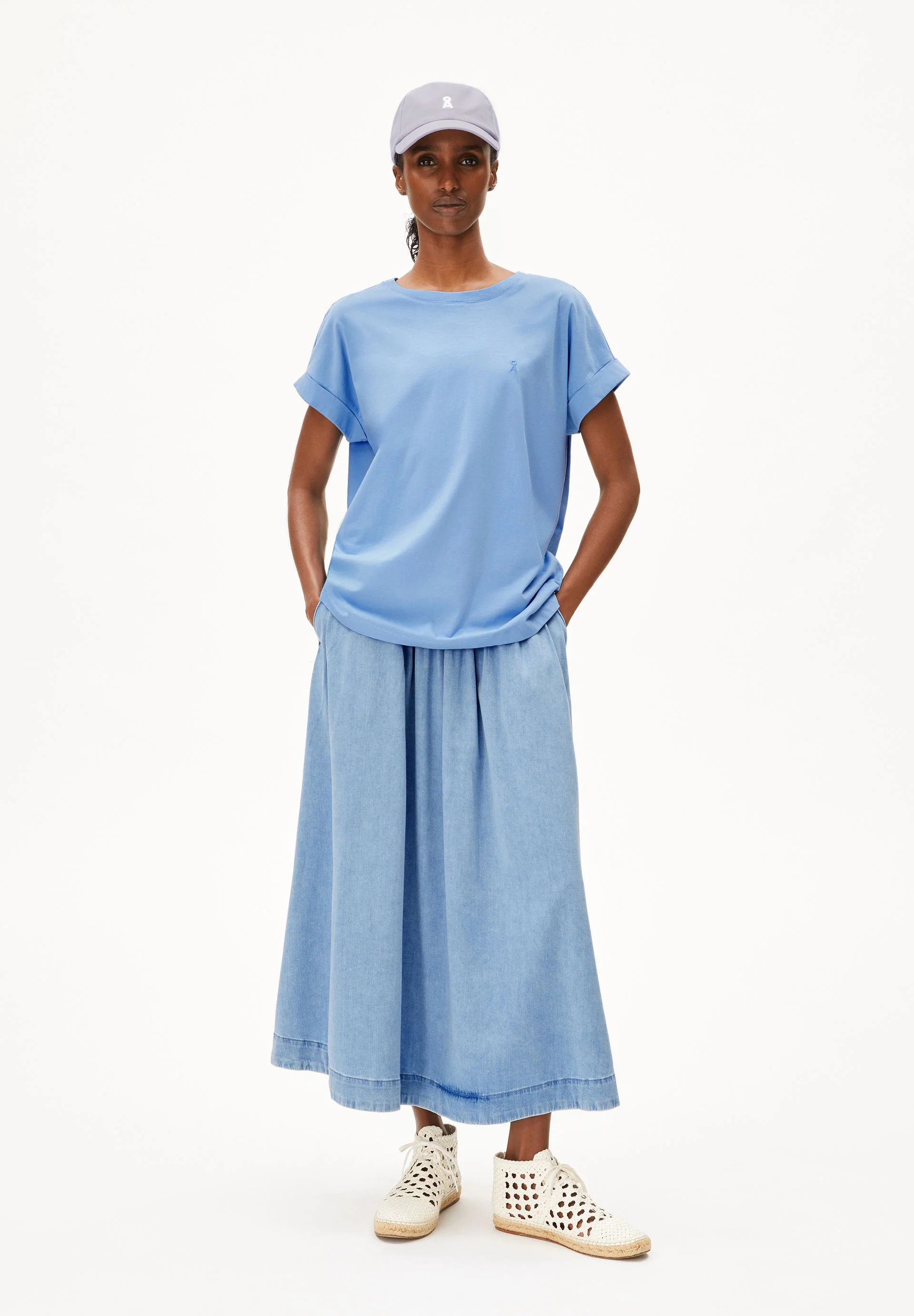 IDAARA T-SHIRT | silky blue - Image 5