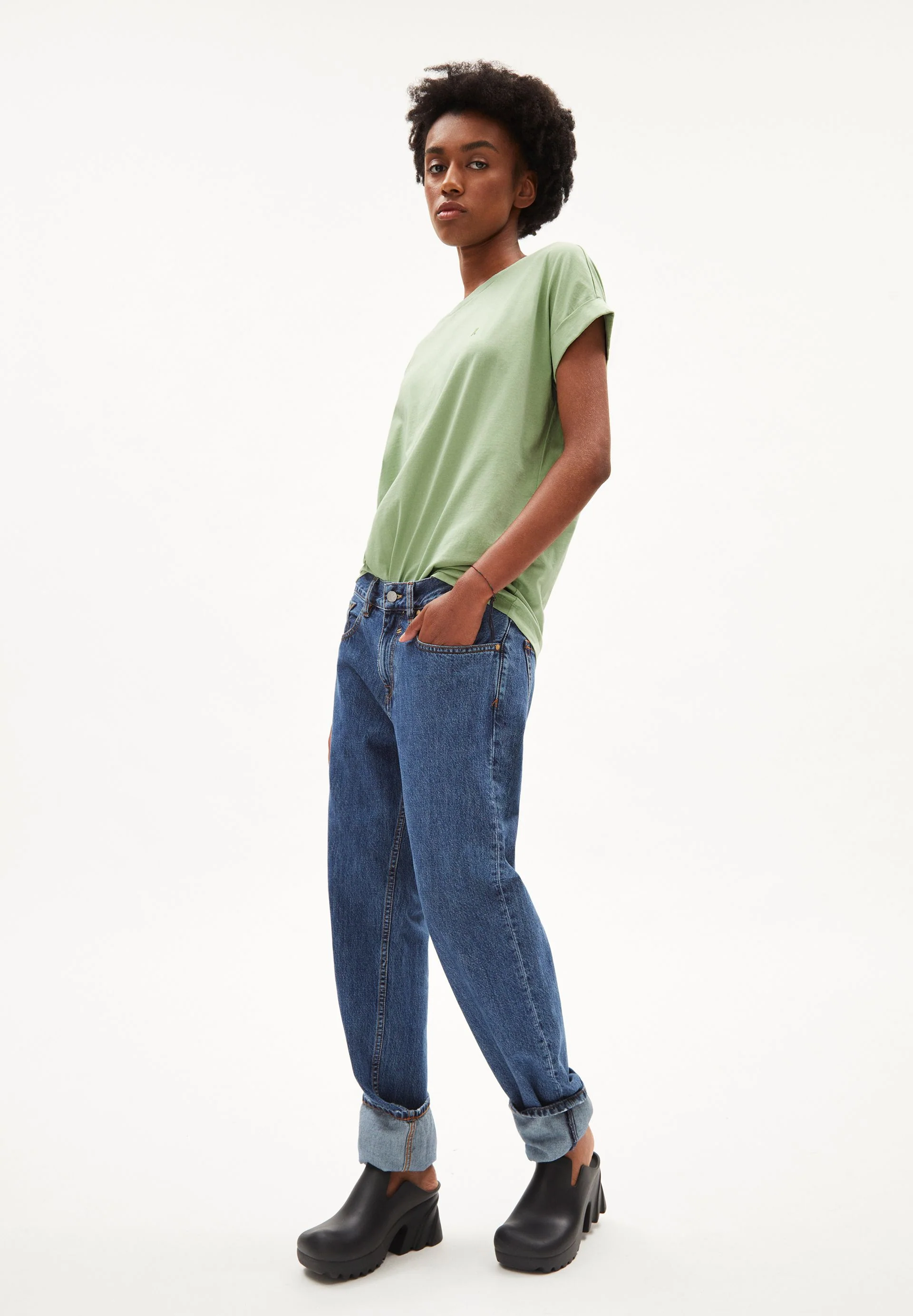 IDAARA T-SHIRT | smith green - Image 5