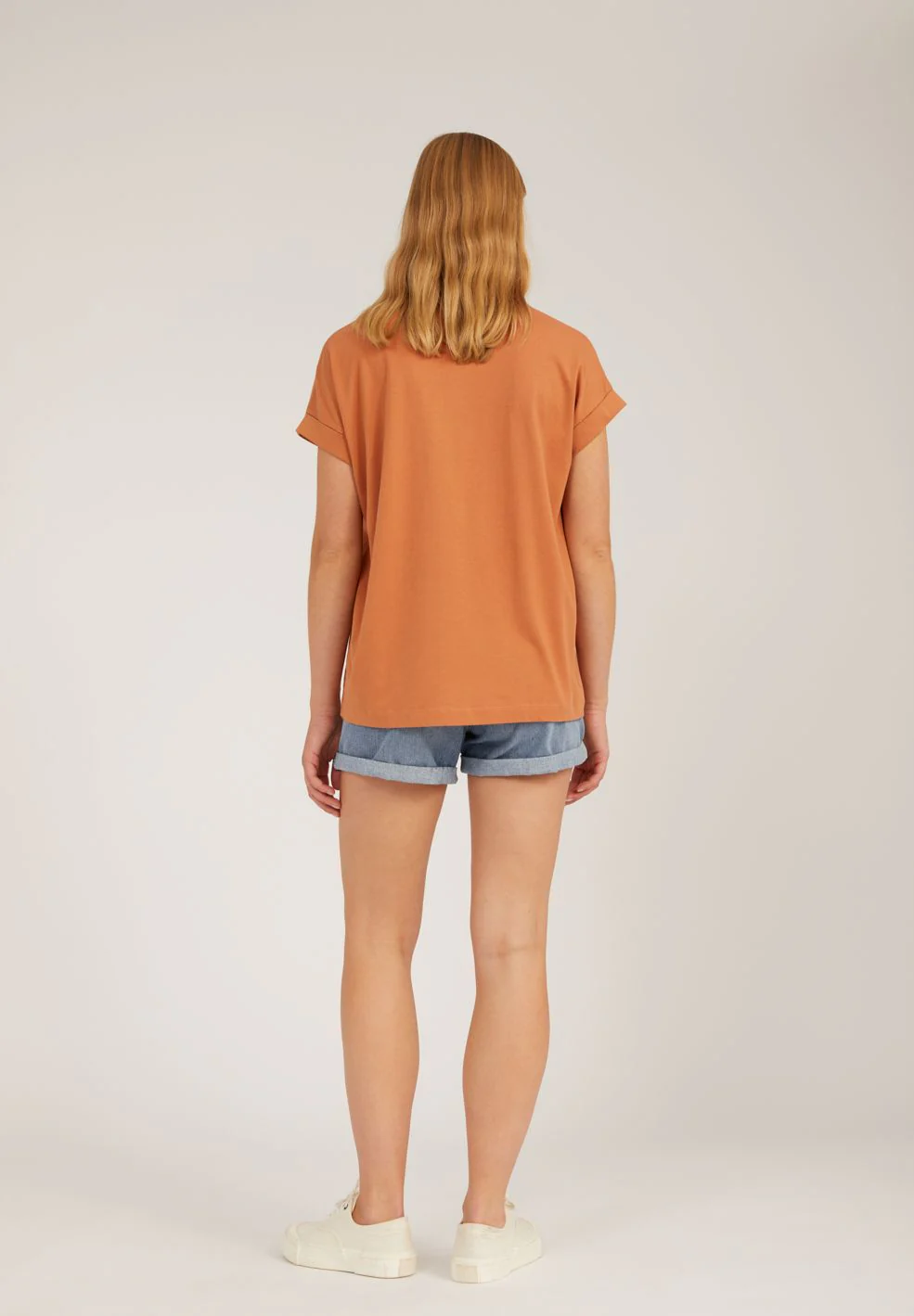 IDAARA T-SHIRT | toasted hazel - Image 2