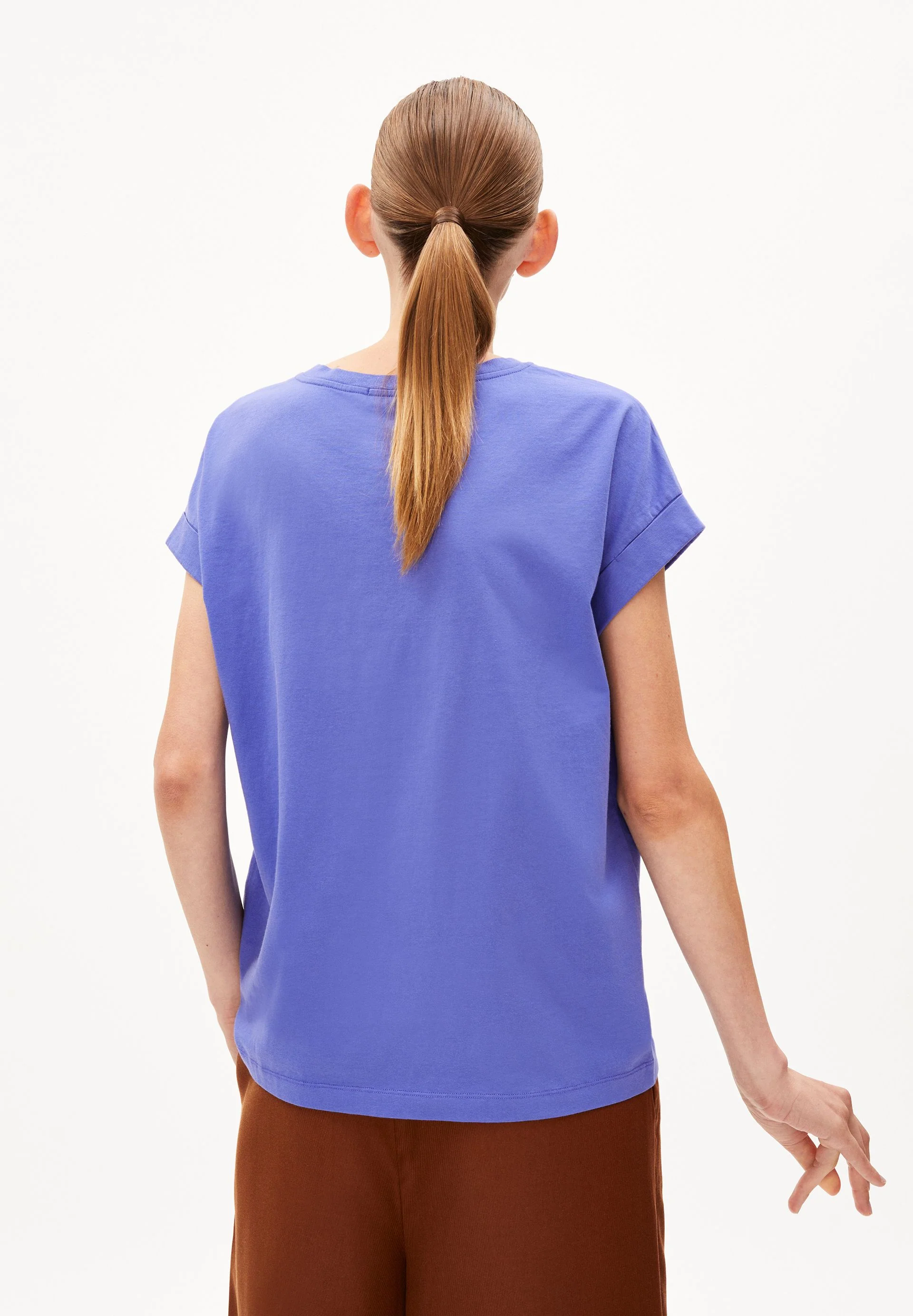 IDAARA T-SHIRT | vibrant violet - Image 2