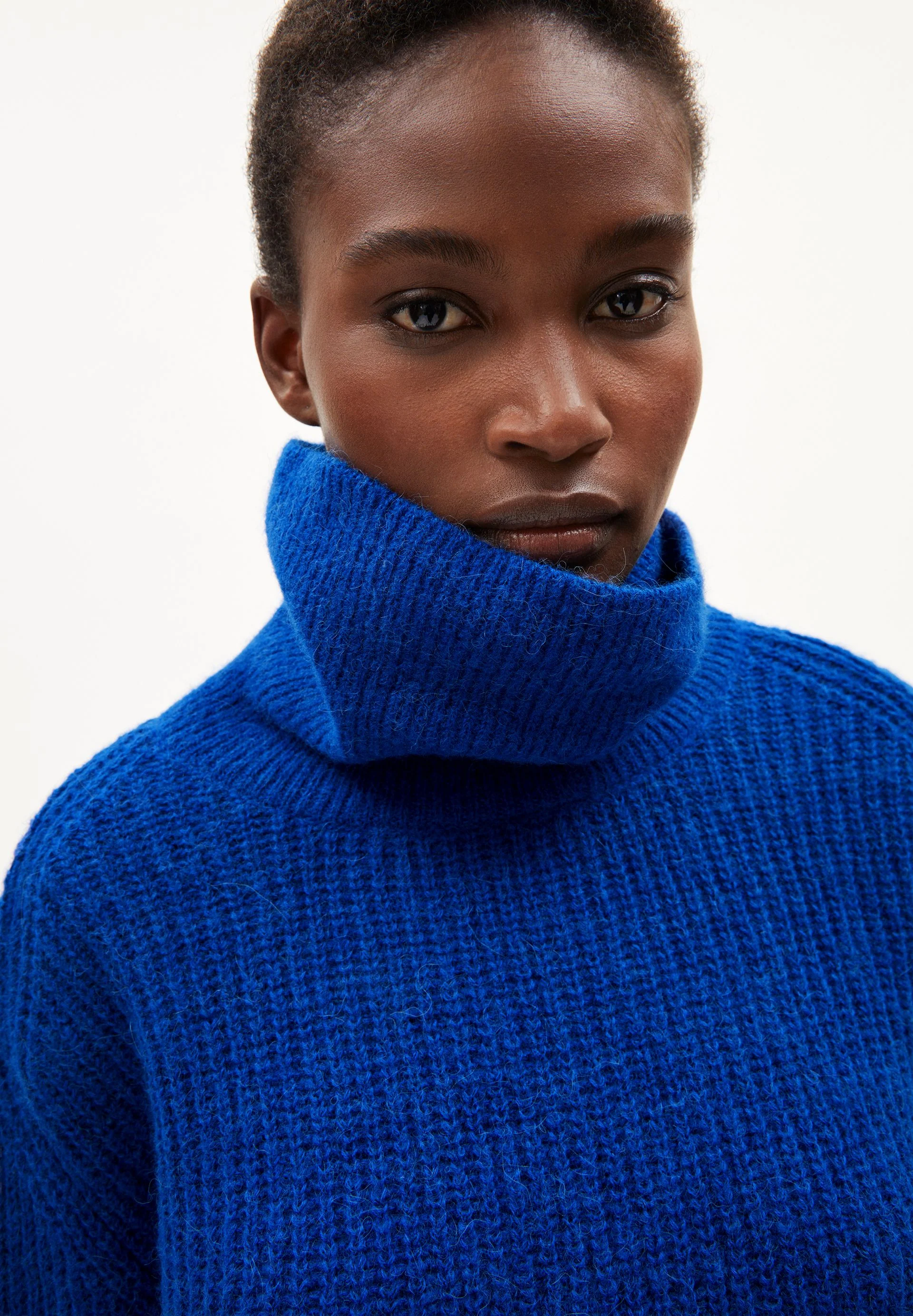 ILSIAA | dynamo blue - Image 3