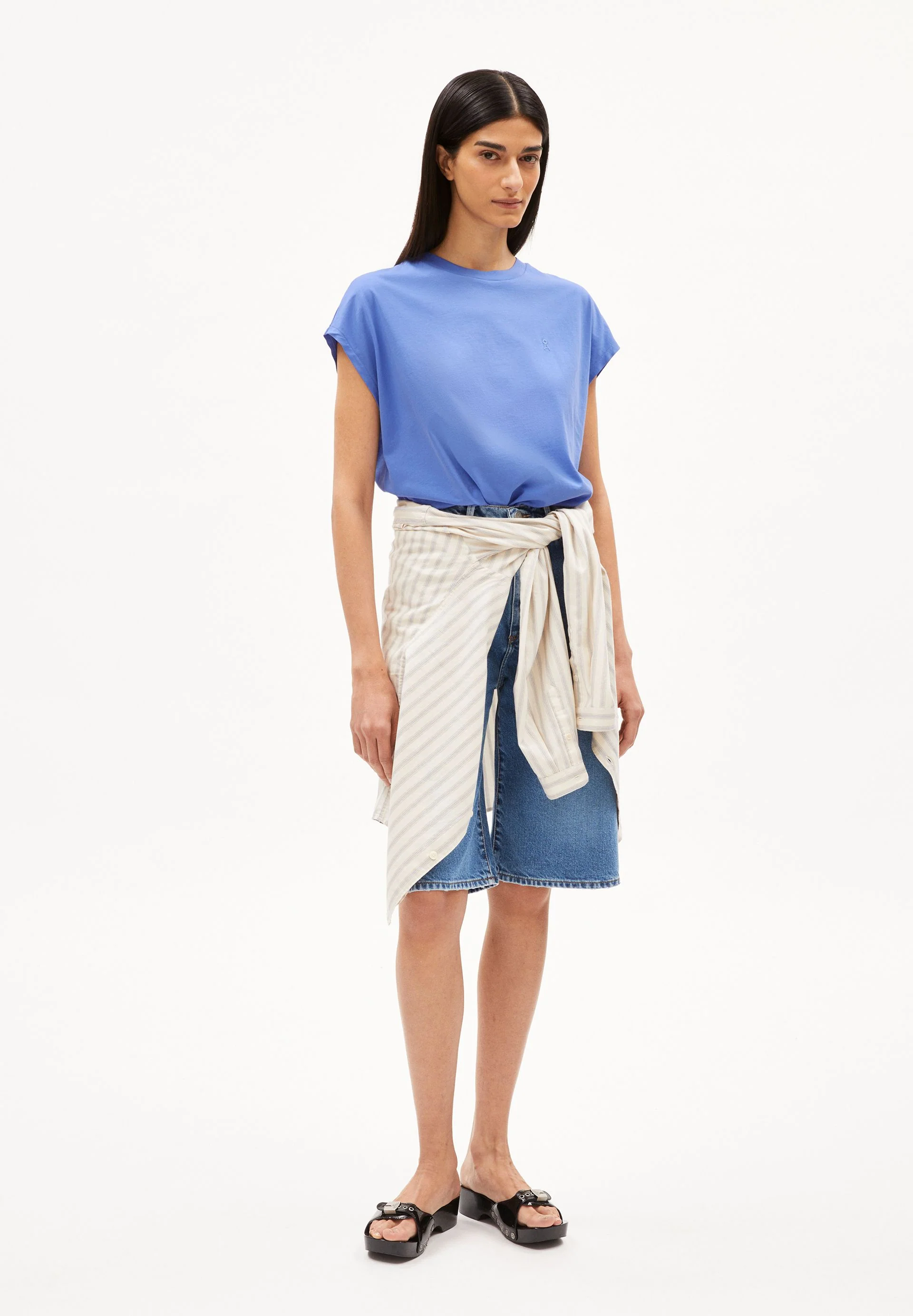 INAARA | blue bloom - Image 5