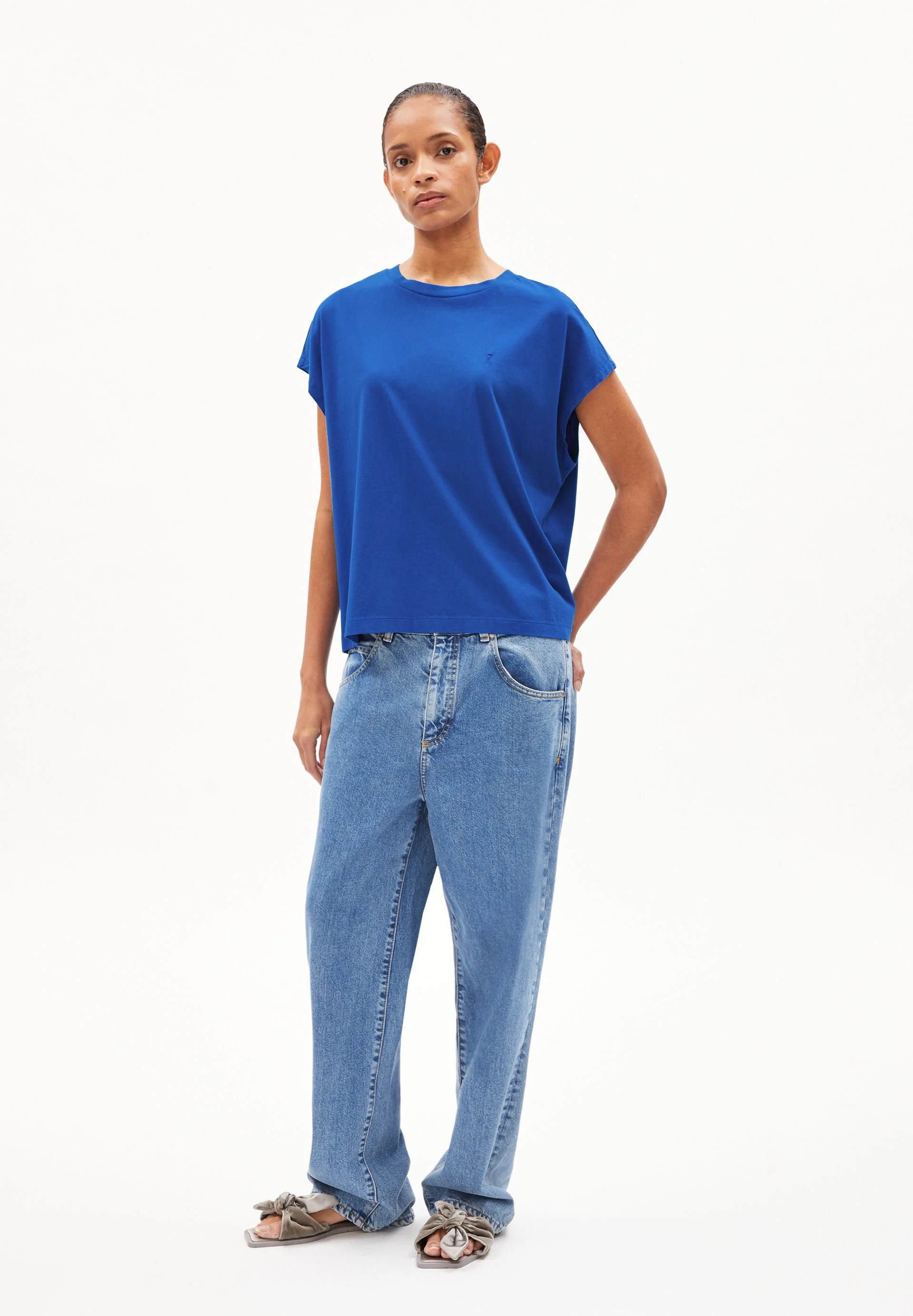 INAARA | dynamo blue - Image 5