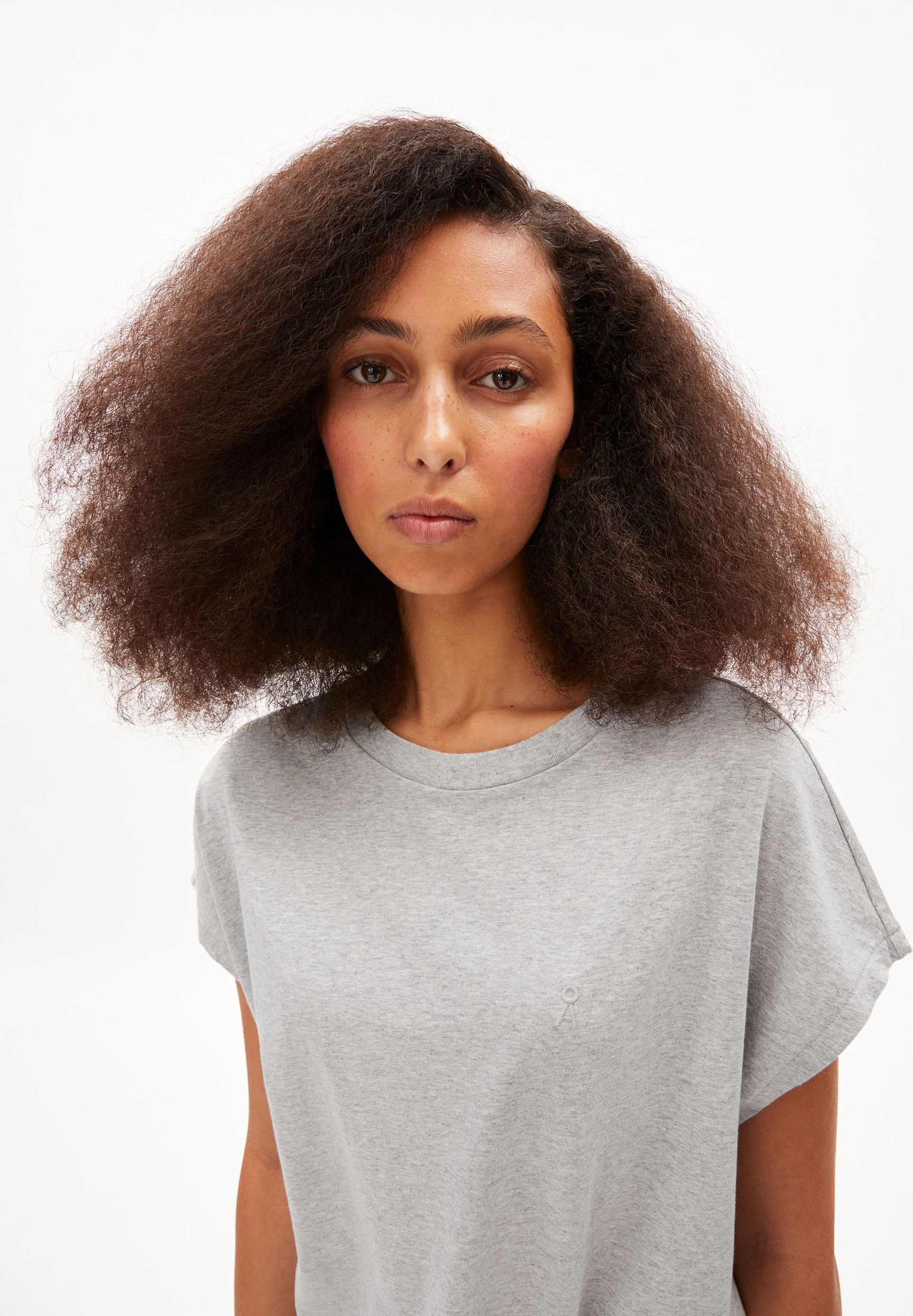 INAARA | grey melange - Image 3