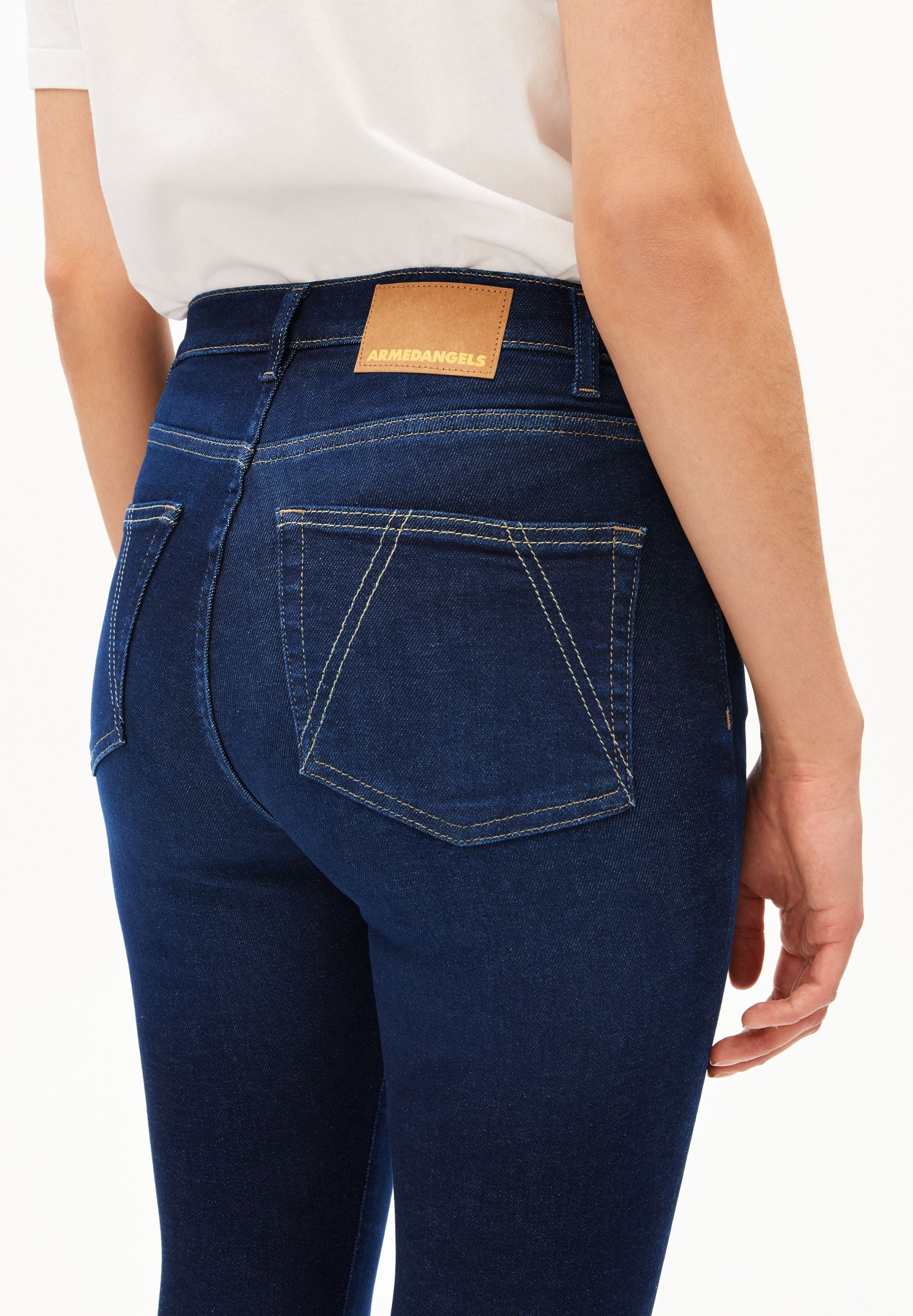 INGAA HIGH WAIST SKINNY JEANS | demure - Image 3