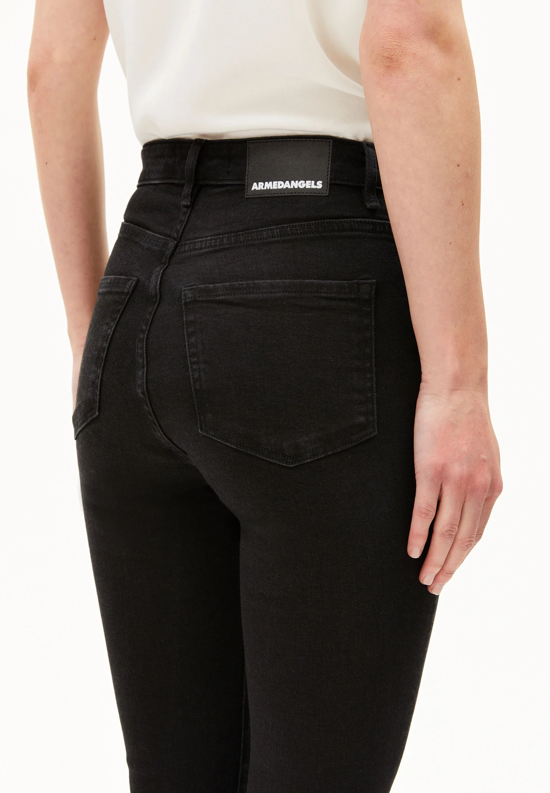 INGAA HIGH WAIST SKINNY JEANS | rinse black - Image 3