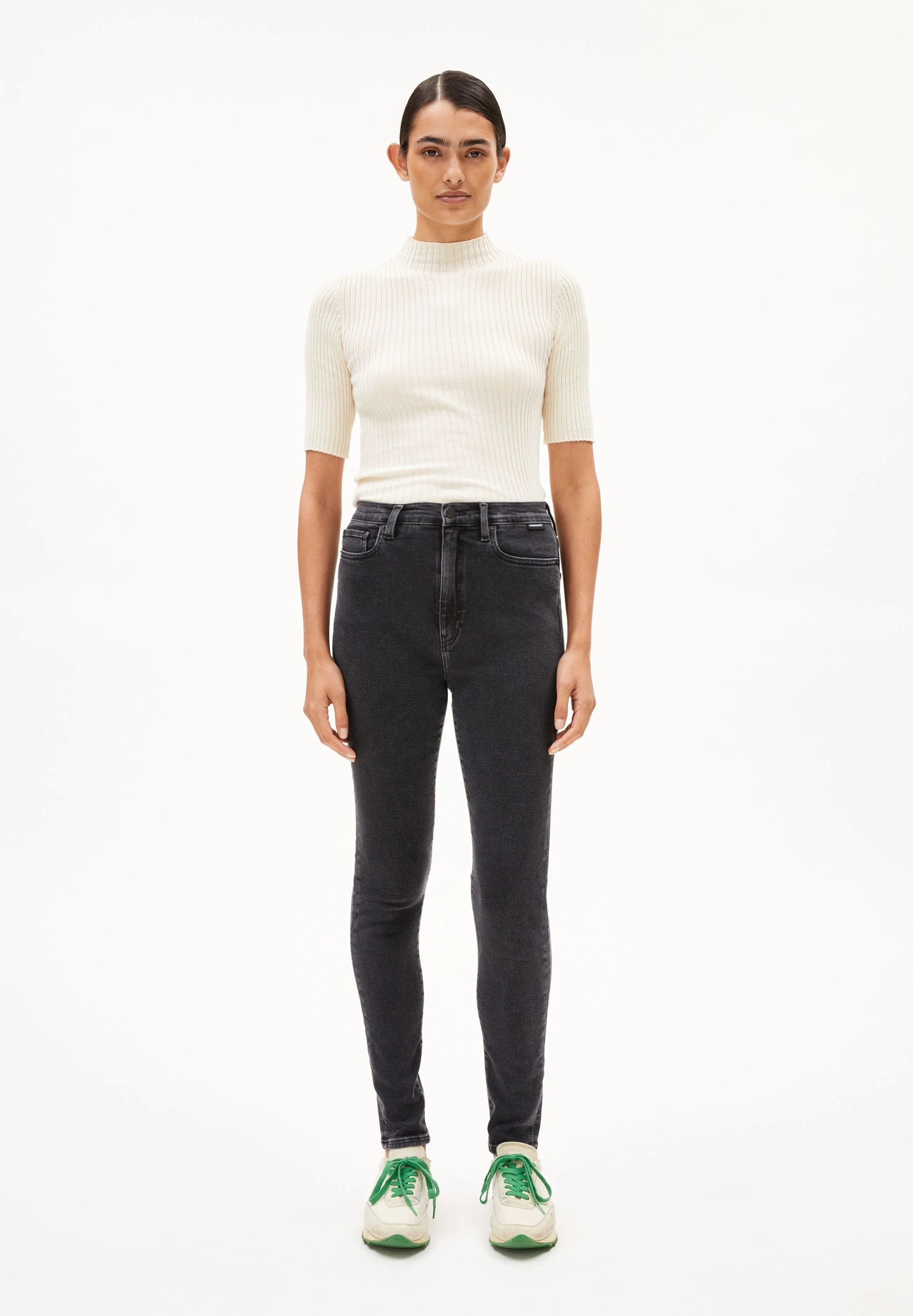 INGAA HIGH WAIST SKINNY JEANS | true black washed - Image 5