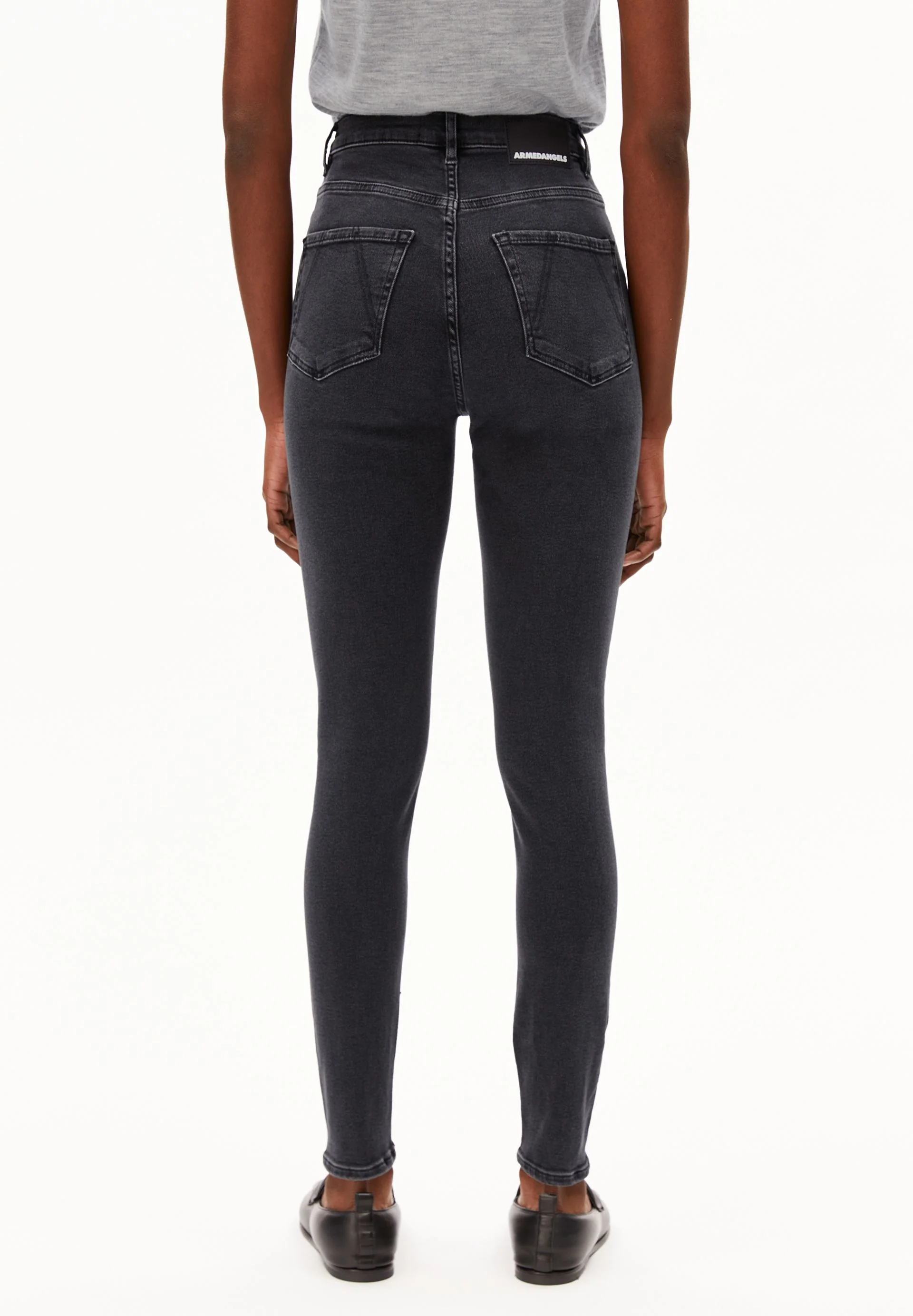 INGAA | true black washed - Image 2