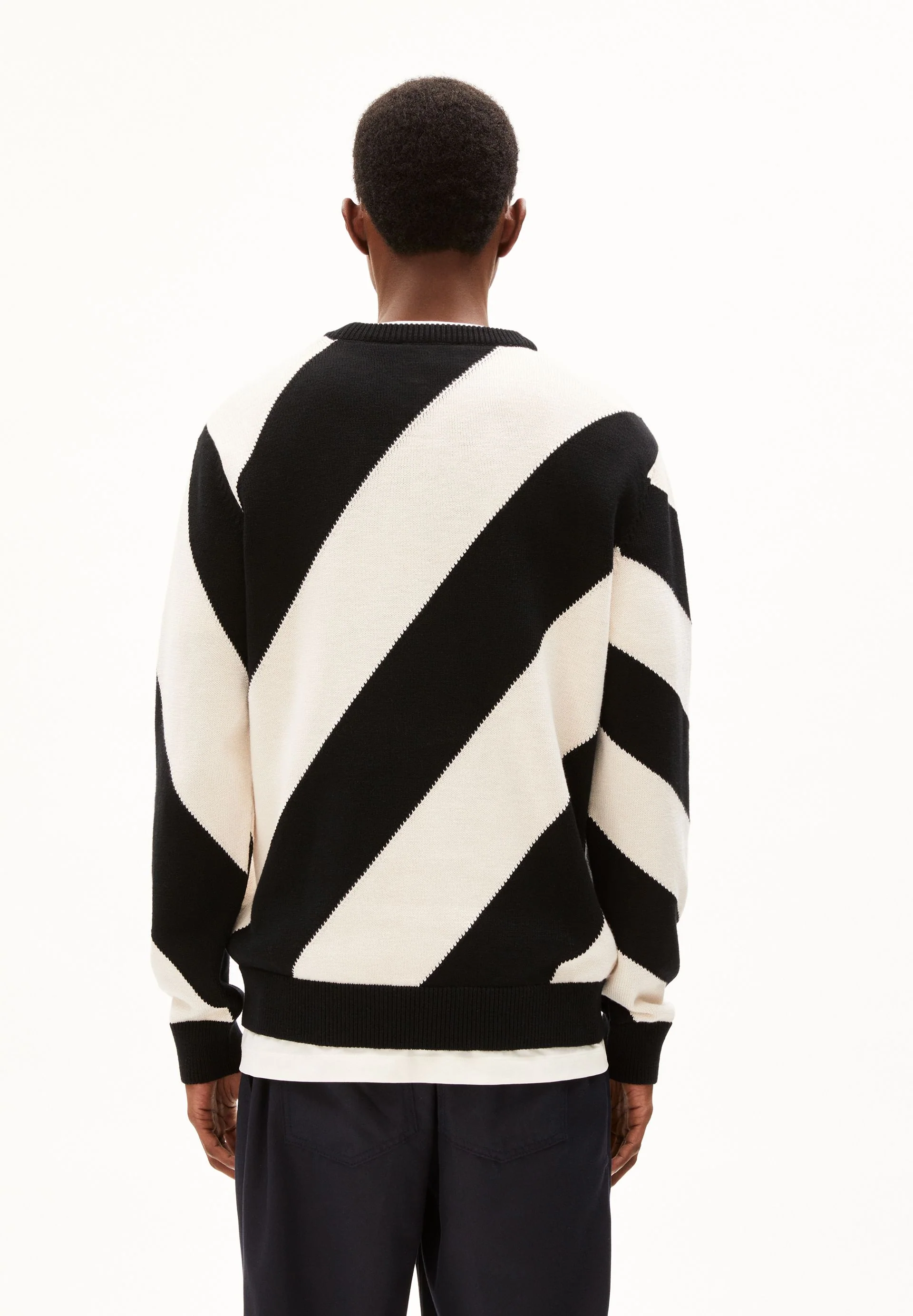 IOAAN | oatmilk-black - Image 2