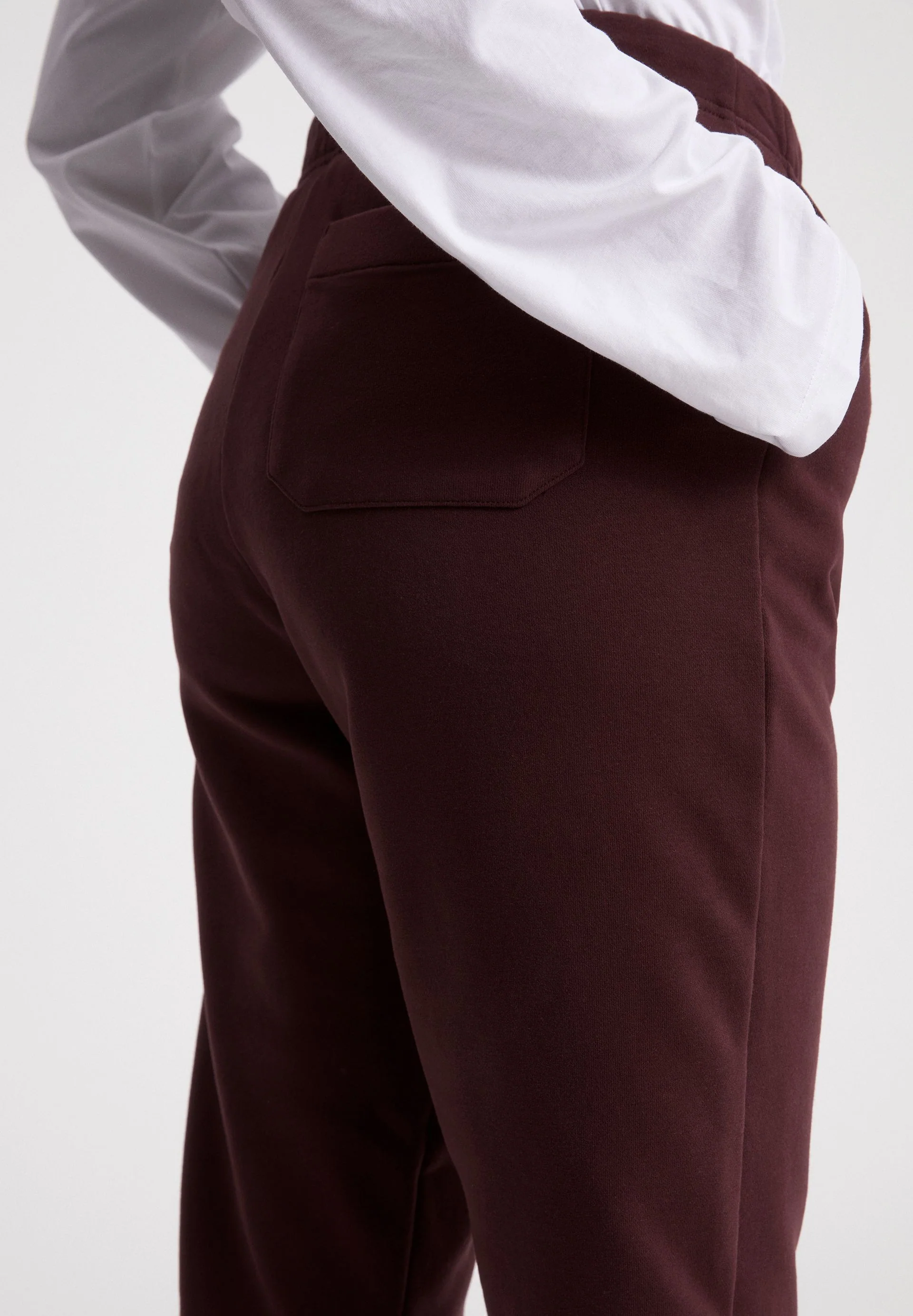IVAA | aubergine - Image 3