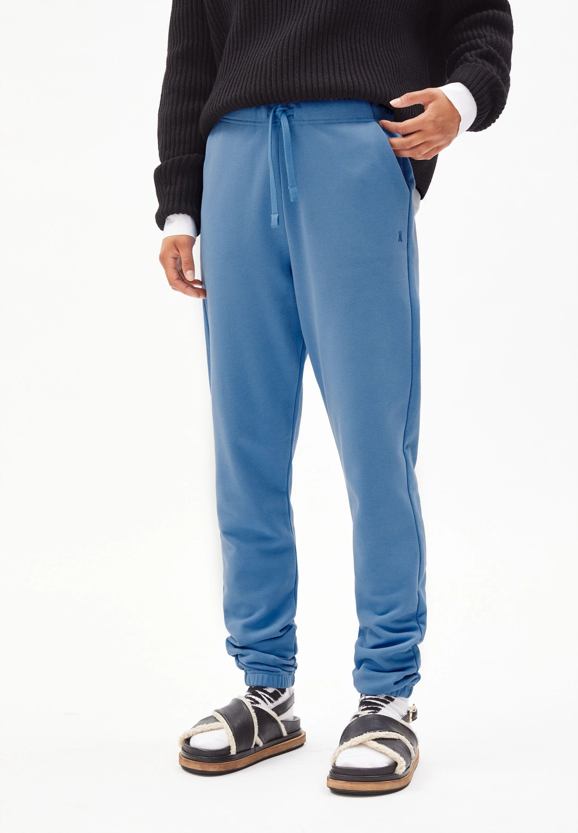 IVAA - Image 13