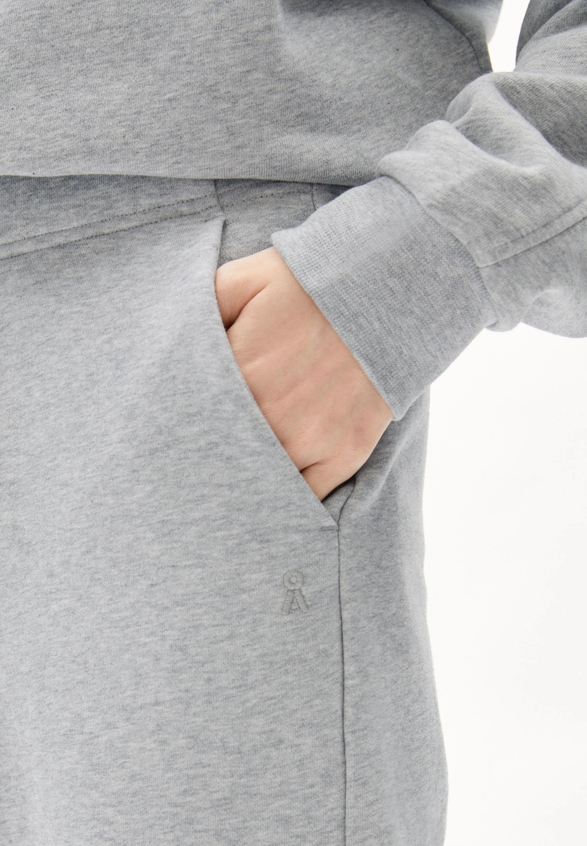 IVAA | grey melange - Image 3