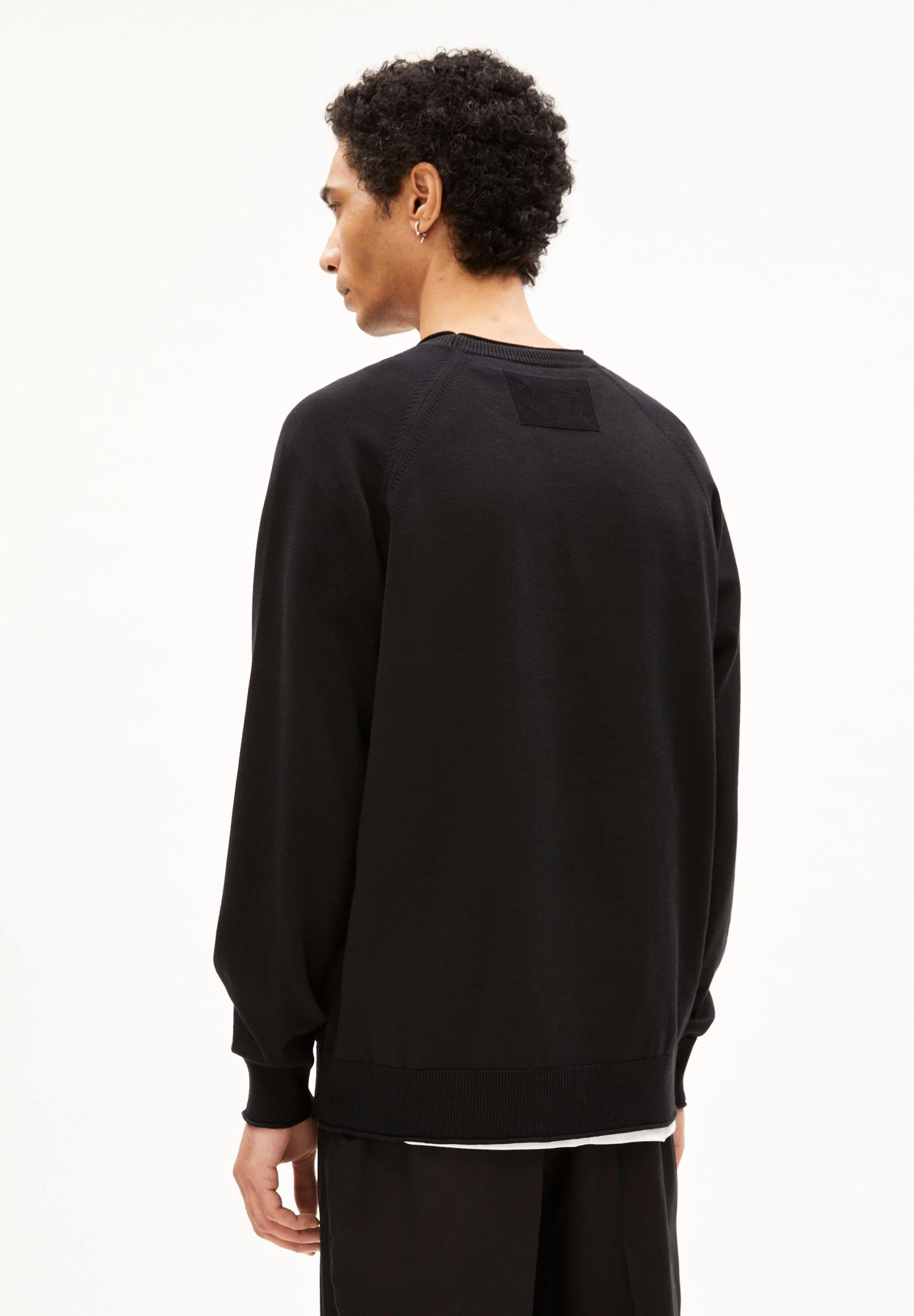JAAIRO | black - Image 2
