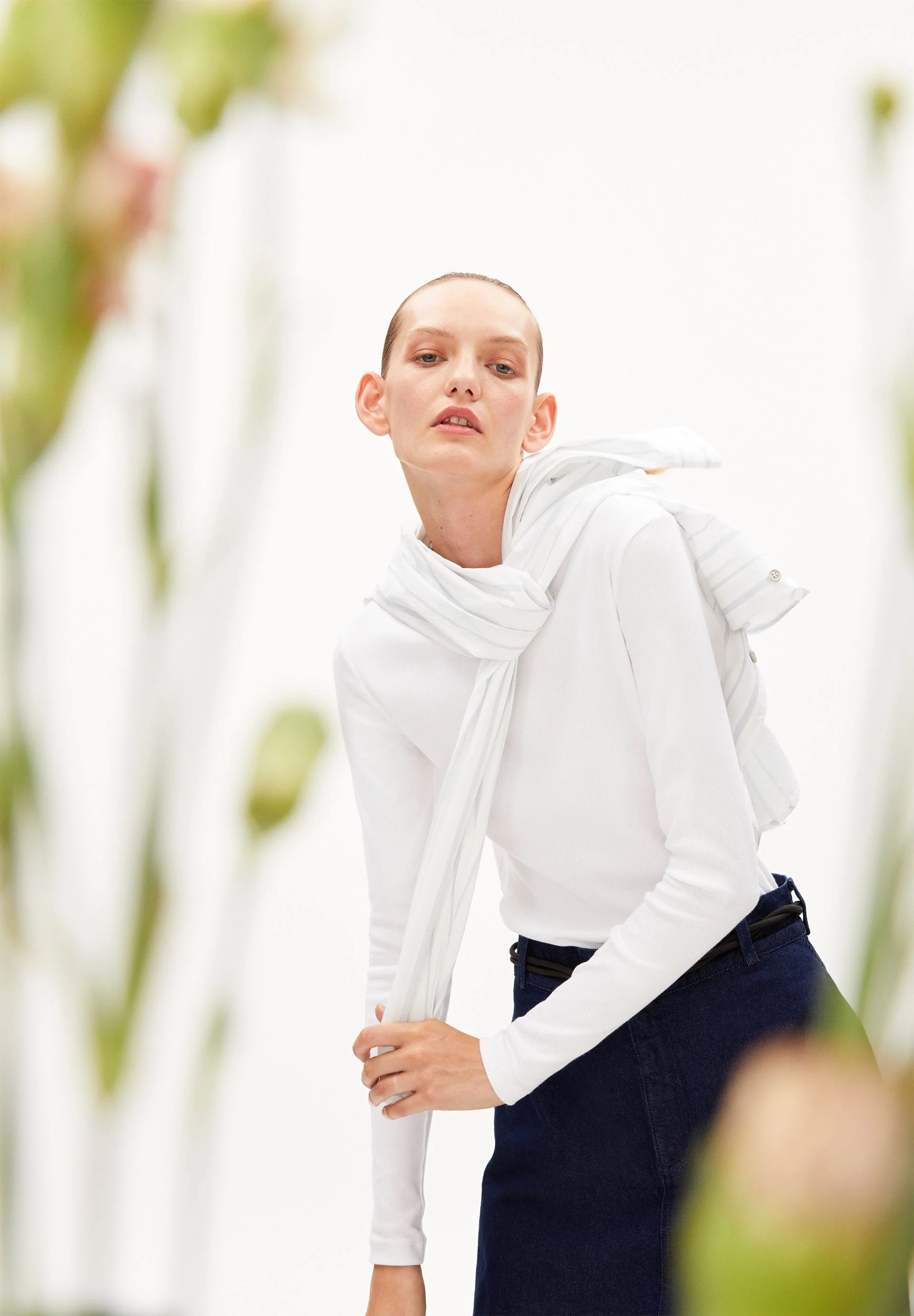 JAALIA | white - Image 4